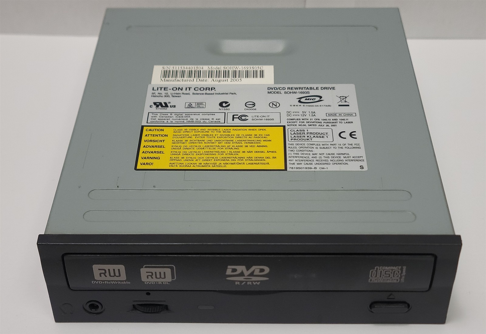 Lite-On SOHW-1693S DVDRW 5.25" Drive, PATA/IDE/40-Pin, tested w/pics