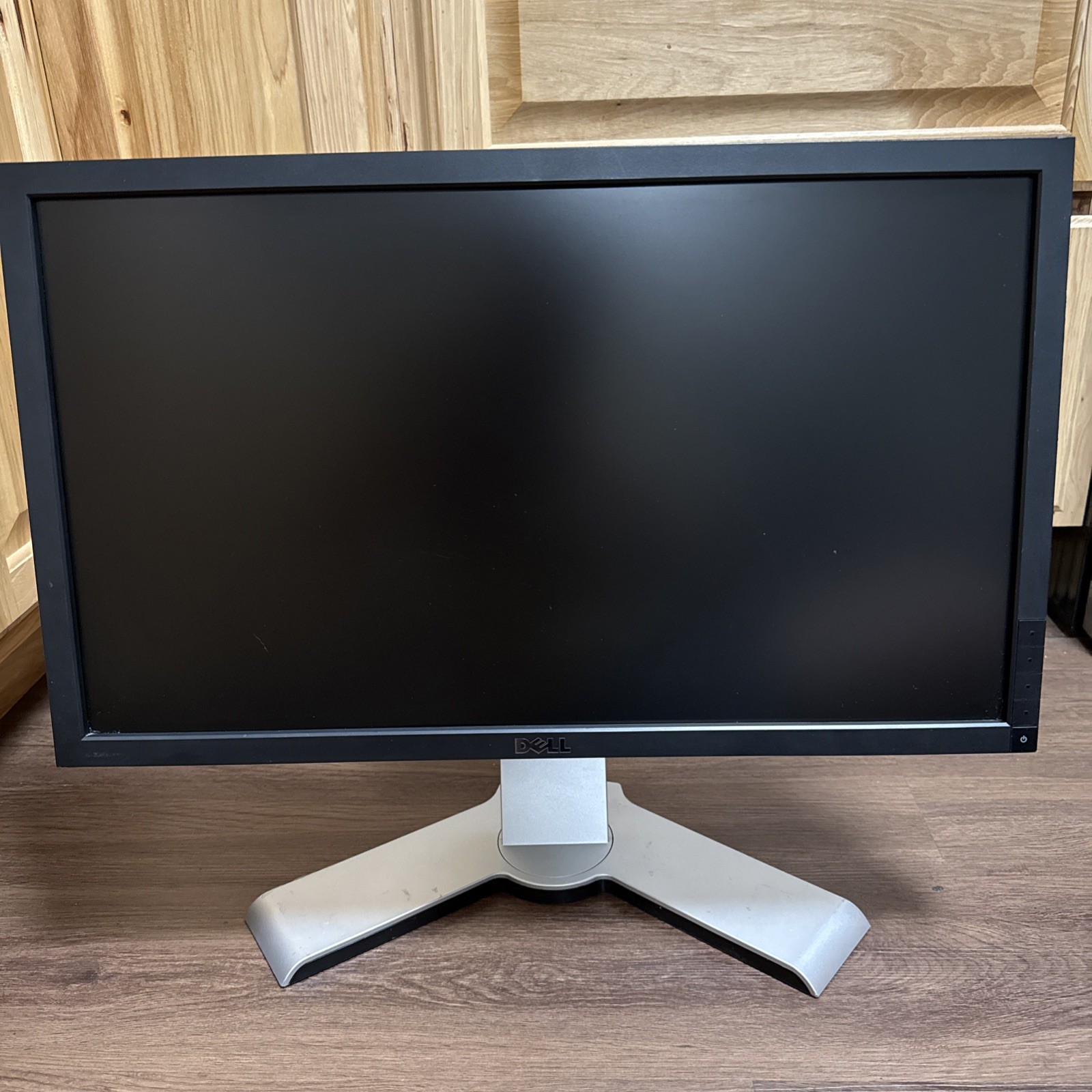 Dell E2311HF 23 inch Widescreen LCD Monitor w stand 