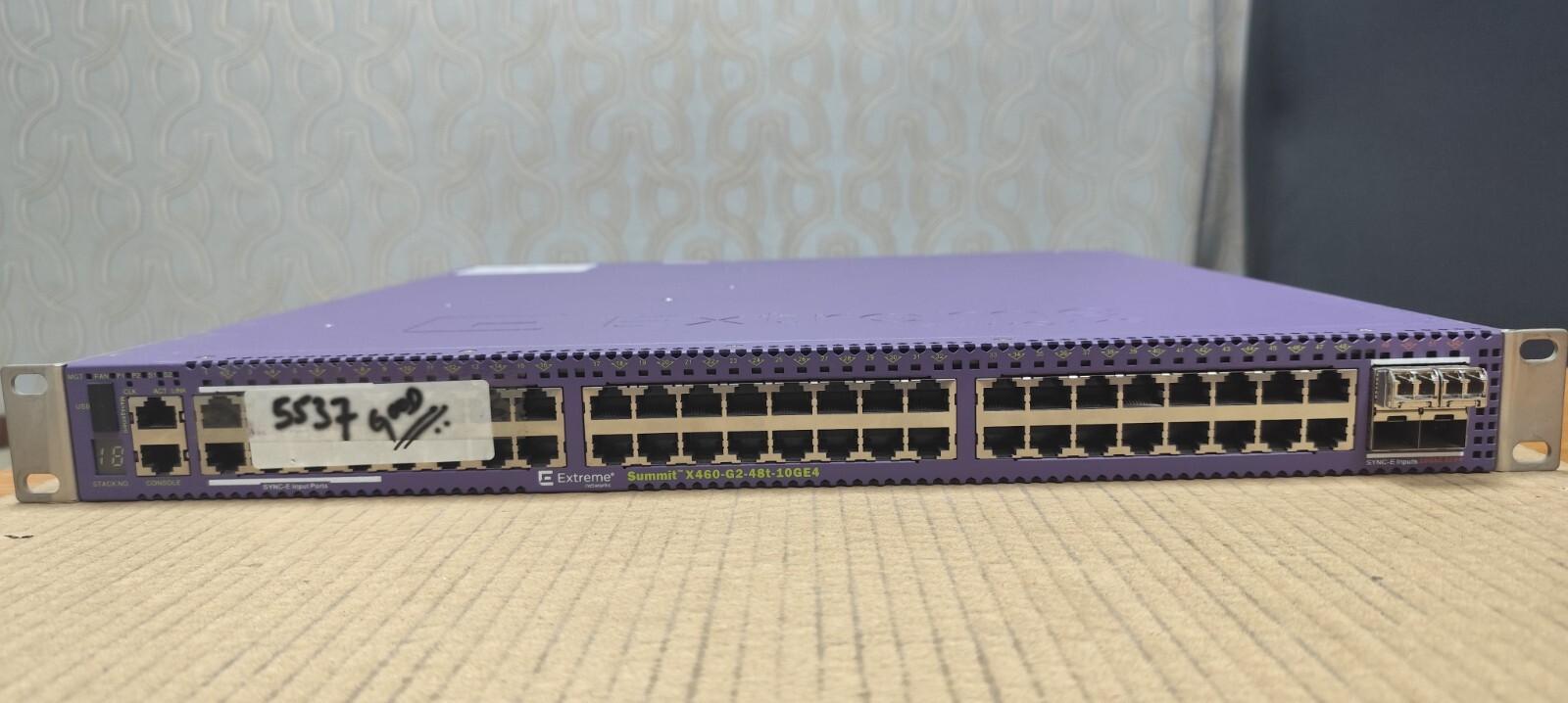Extreme Networks Summit X460-G2-48T-10GE4 48 Port Ethernet Switch