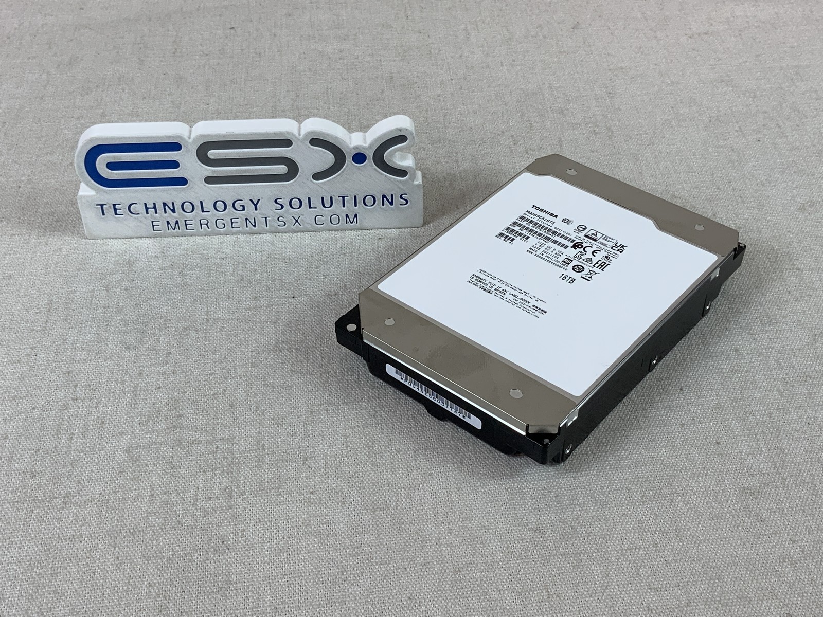 Toshiba MG08SCA16TE 16TB 7.2k 12Gb/s 3.5" SAS Hard Drive