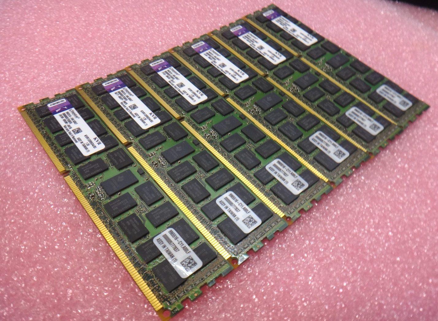 LOT OF 6  Genuine Kingston KVR13R9D4/8I 8GB PC3-10600 DIMM ECC SERVER Memory