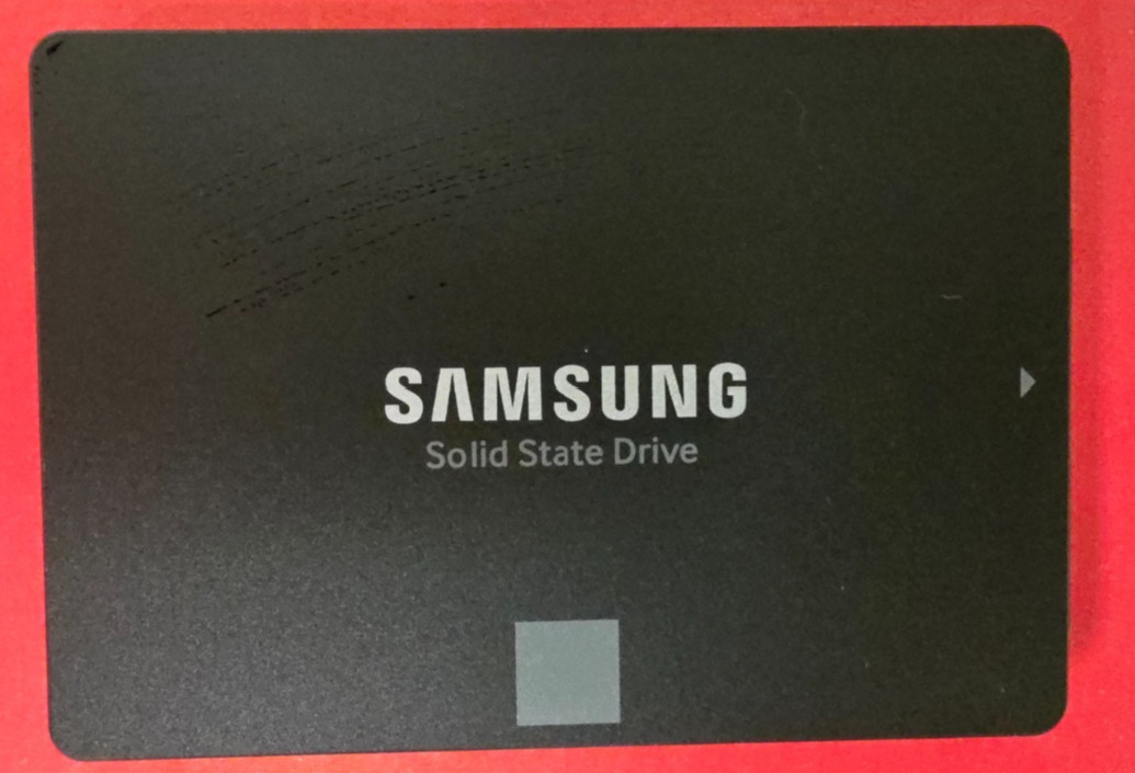 Samsung 870 EVO 1TB, 2.5 inch Internal SSD