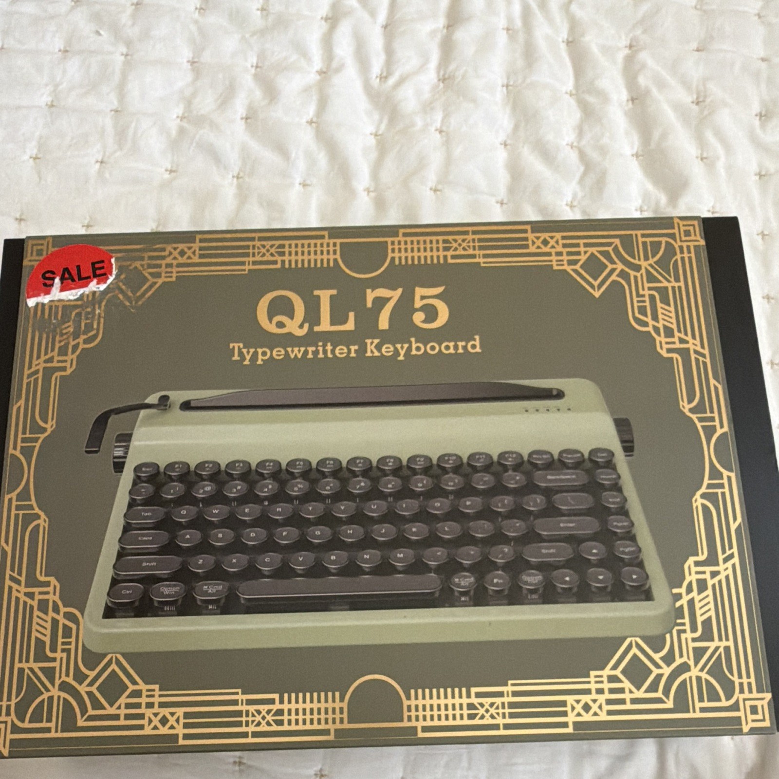YUNZII QL75 Green Retro Typewriter Keyboard Tri-Mode BT/2.4G/USB-C QWERTY