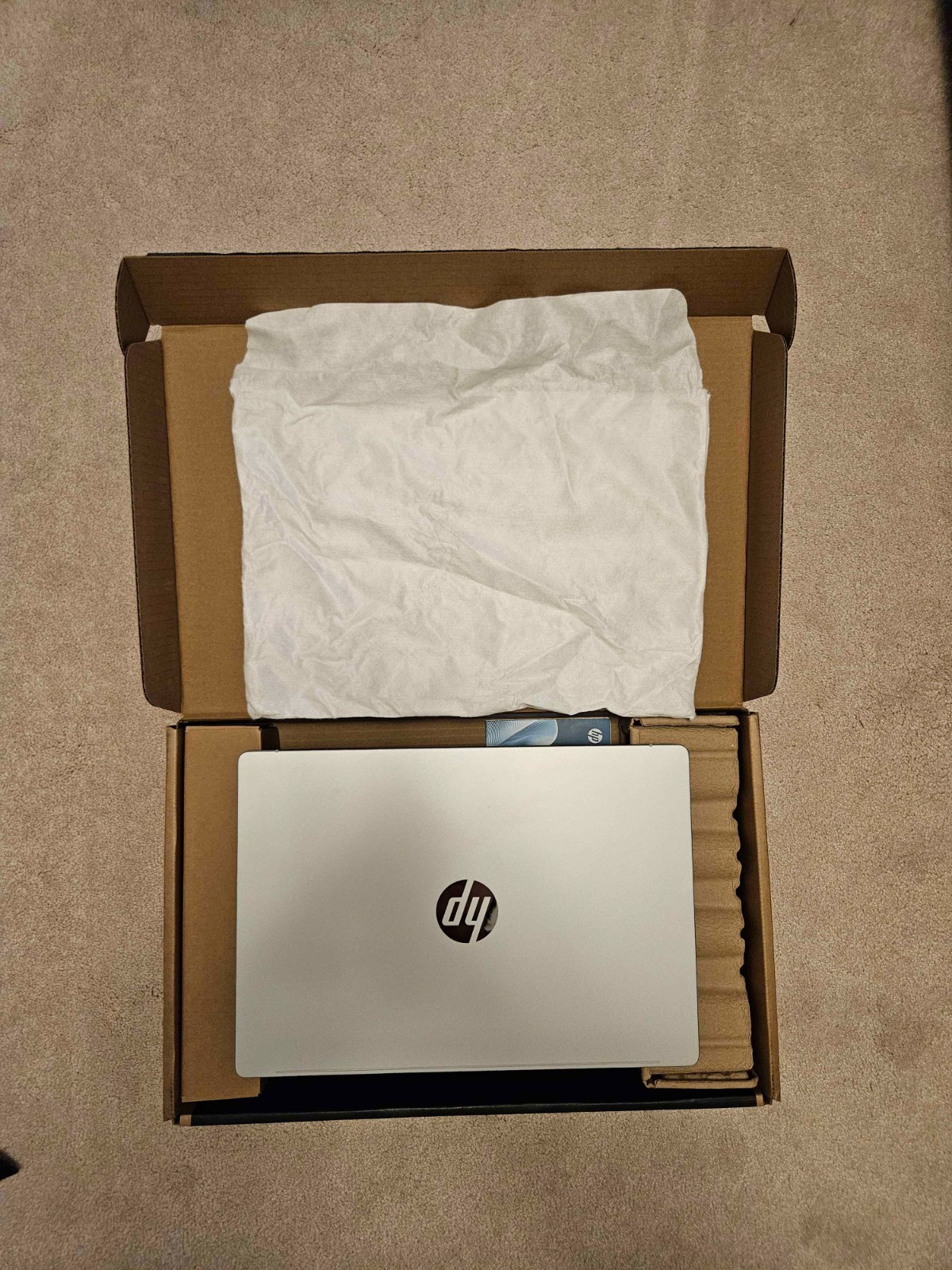 HP OmniBook 5 Laptop Computer 16" 2K Snapdragon X 32 GB memory;512 GB SSD