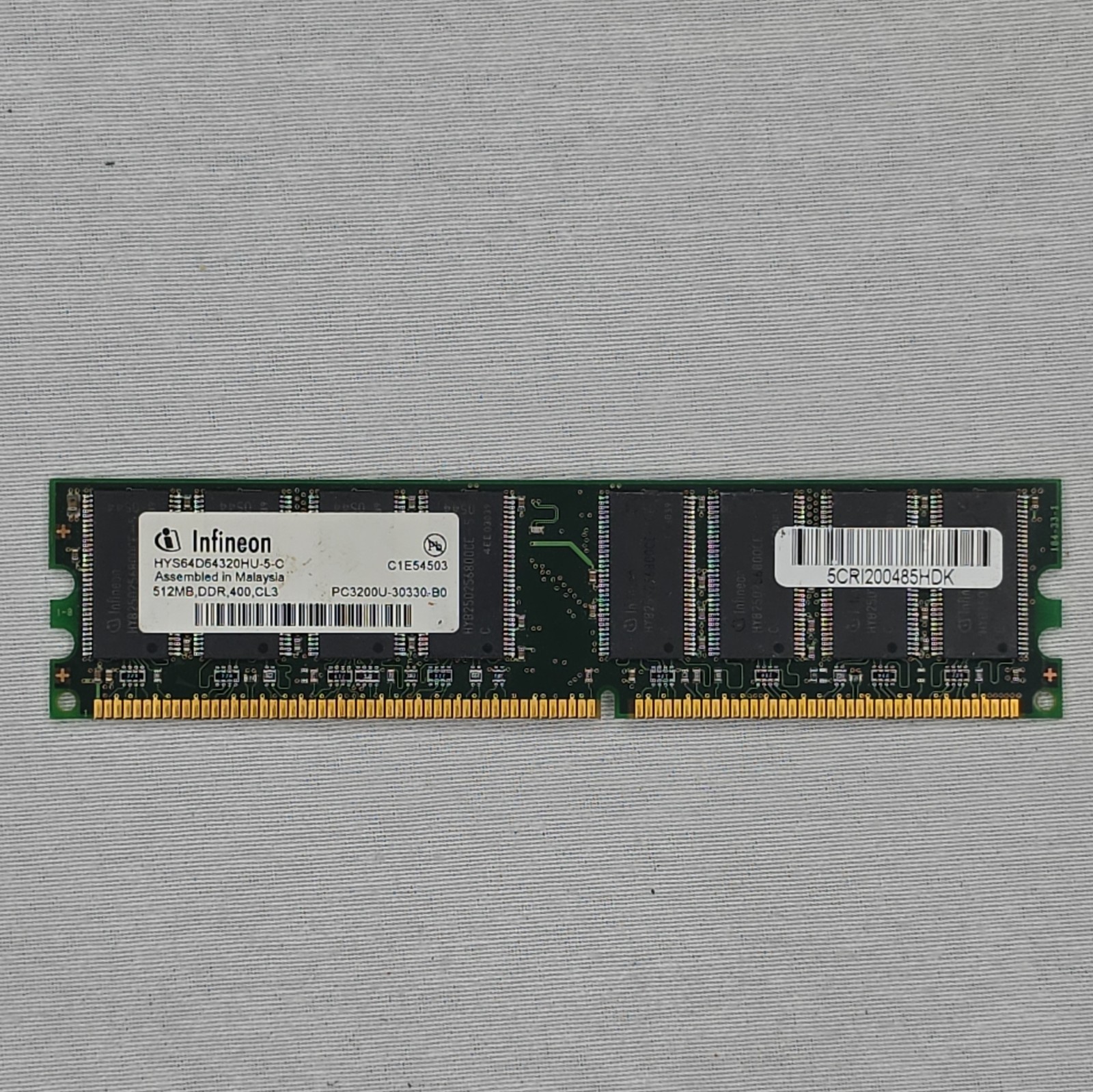 Infineon 512MB DDR DIMM PC-3200U 184-Pin Unbuffered HYS64D64320HU-5-C