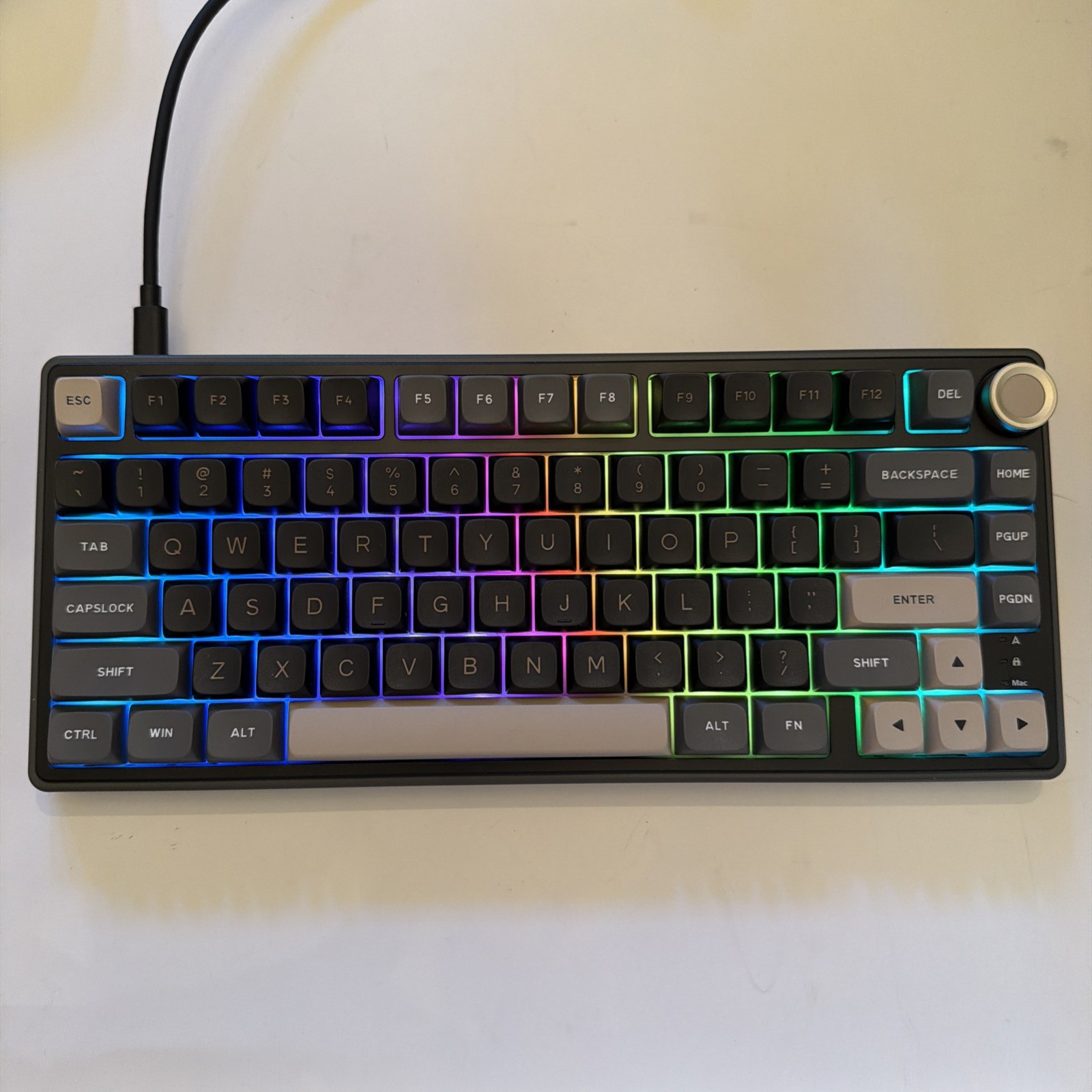 RK ROYAL KLUDGE R75 Wired Gaming Keyboard Hot-Swappable  Switch, Black