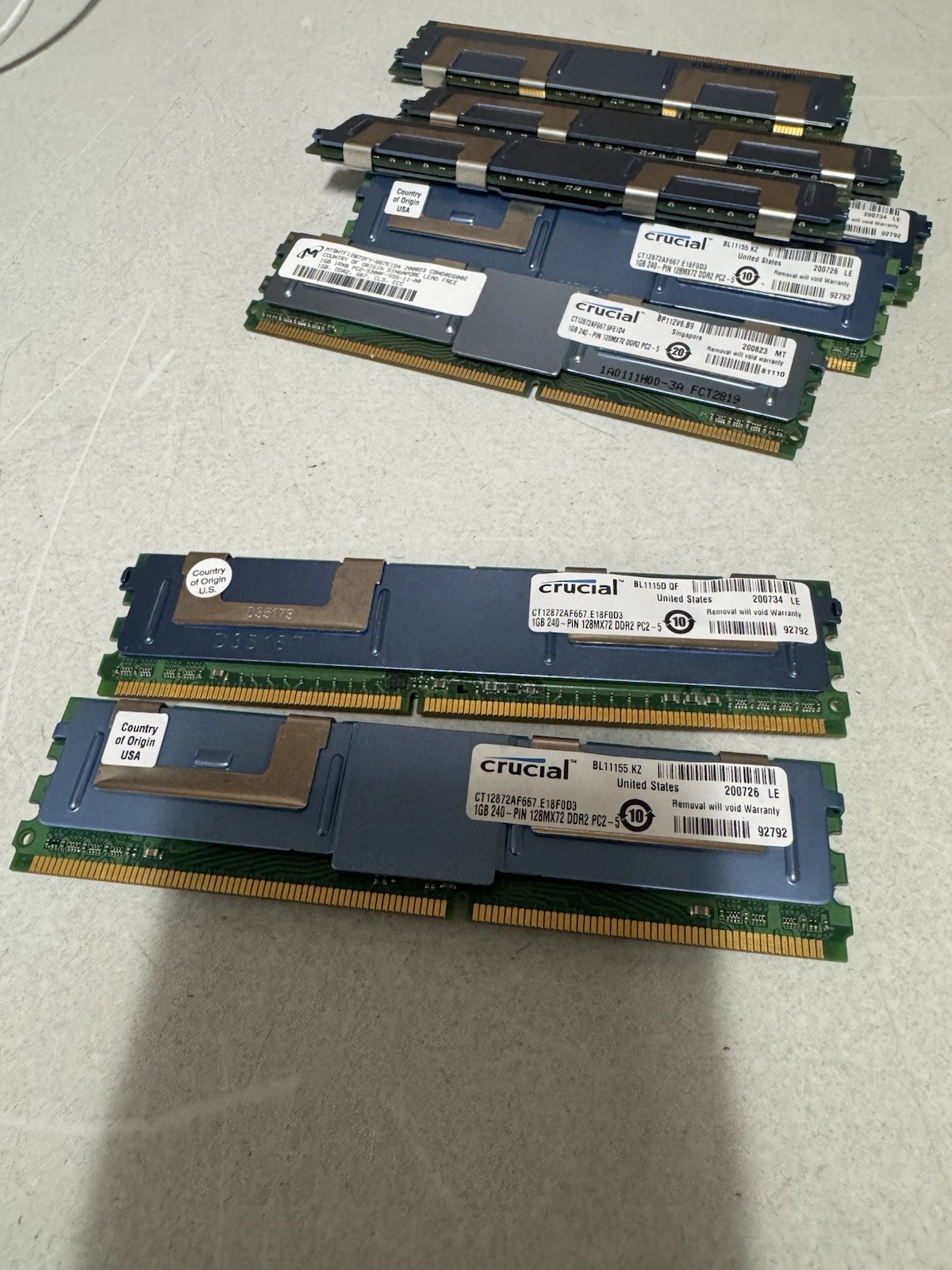 Lot of 8 Crucial 1GB DDR2 ECC FB-DIMM Server RAM PC2-5300F CT12872AF667 Untested