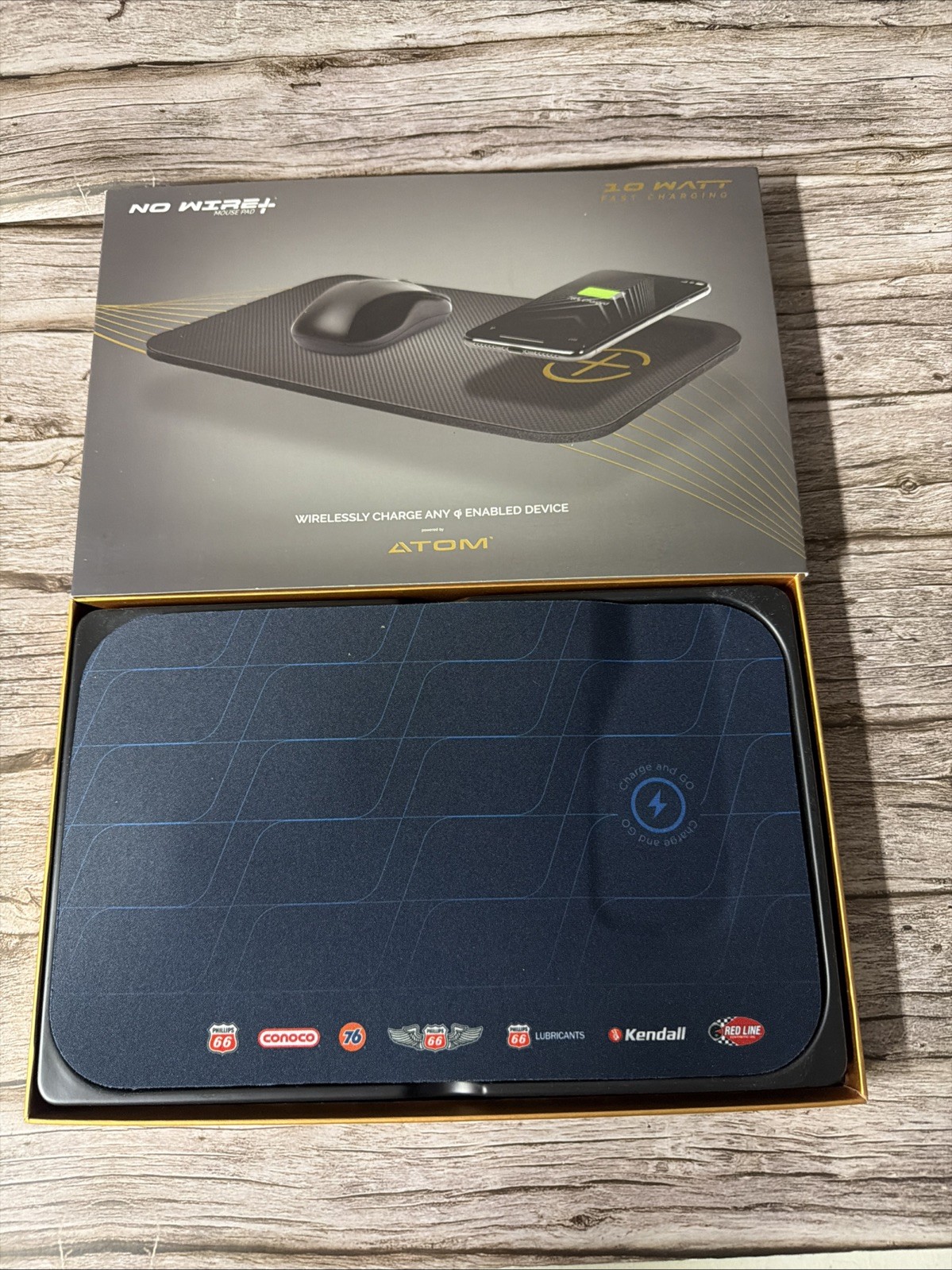 Atom No Wire+ Mouse Pad W/ 10w Qi Cell Phone Wireless Charger