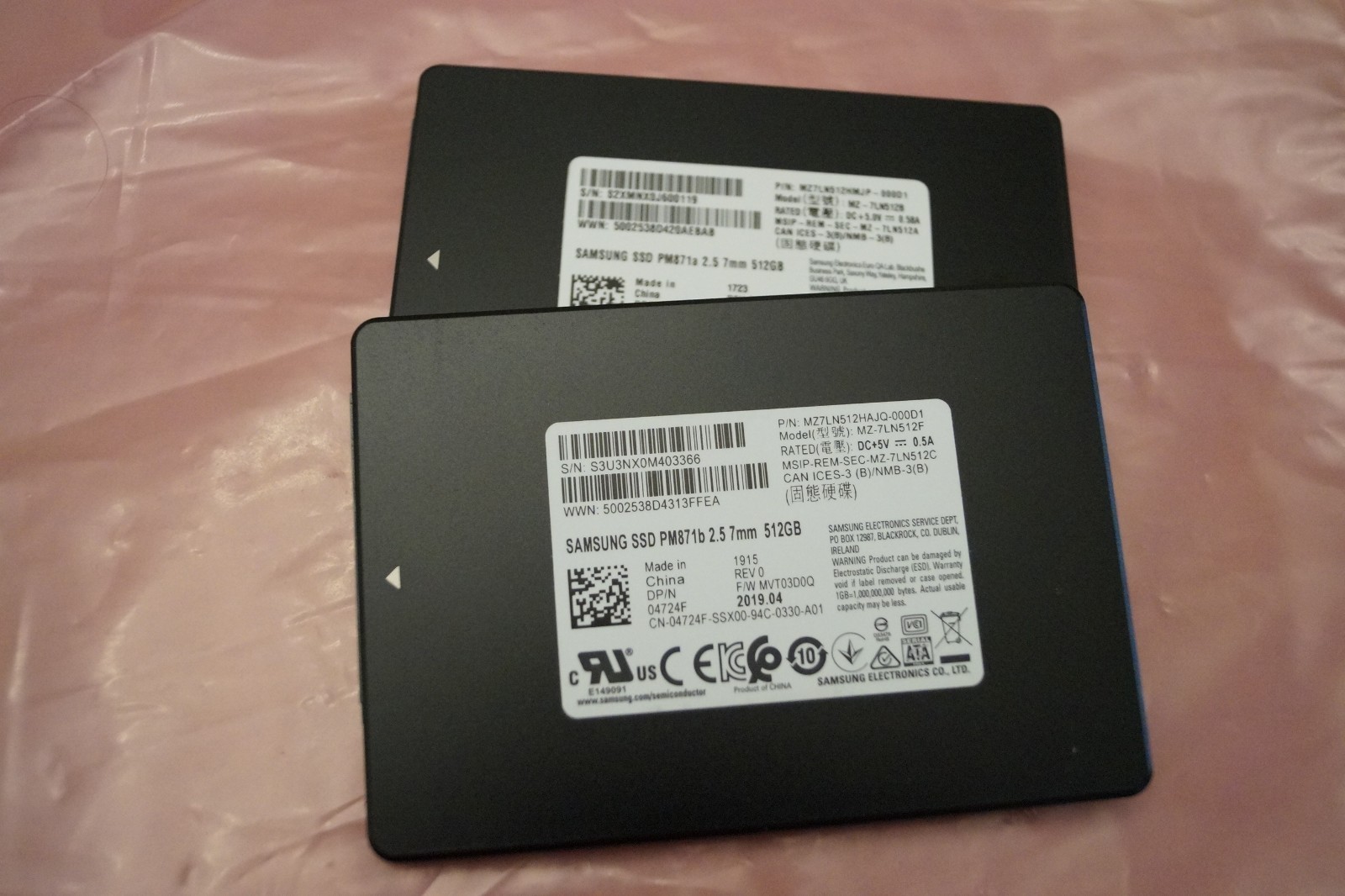 Qty 2 Samsung PM871 ~ 512GB SATA 2.5" Solid State Drive MZ-7LN512