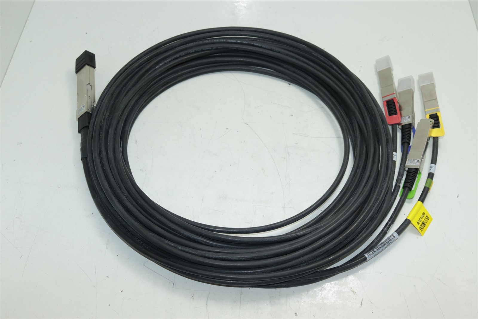 Mellanox Nvidia MCA7J75 A2 5M Cable 26AWG Active Splitter 800Gb/s MCA7J75-N005 