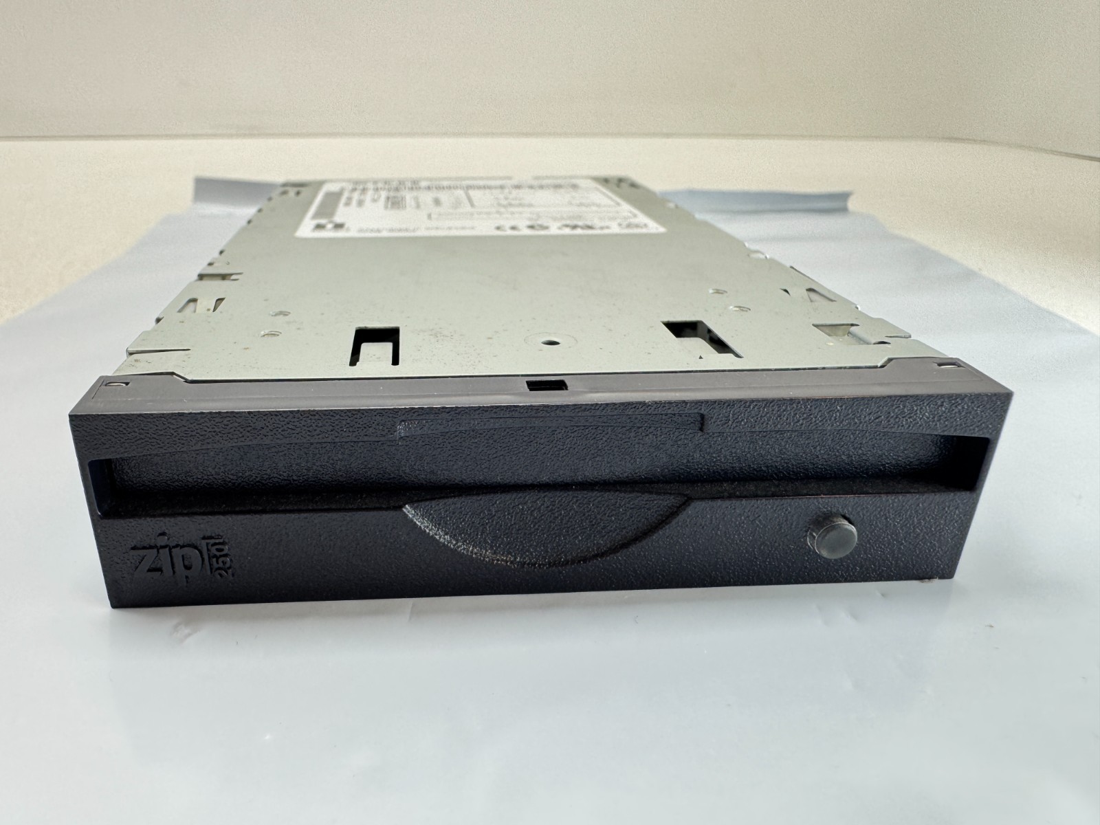 Iomega Zip 250 3.5" Internal IDE ATAPI Drive Z250ATAPI Dell 09J420 Black 2002