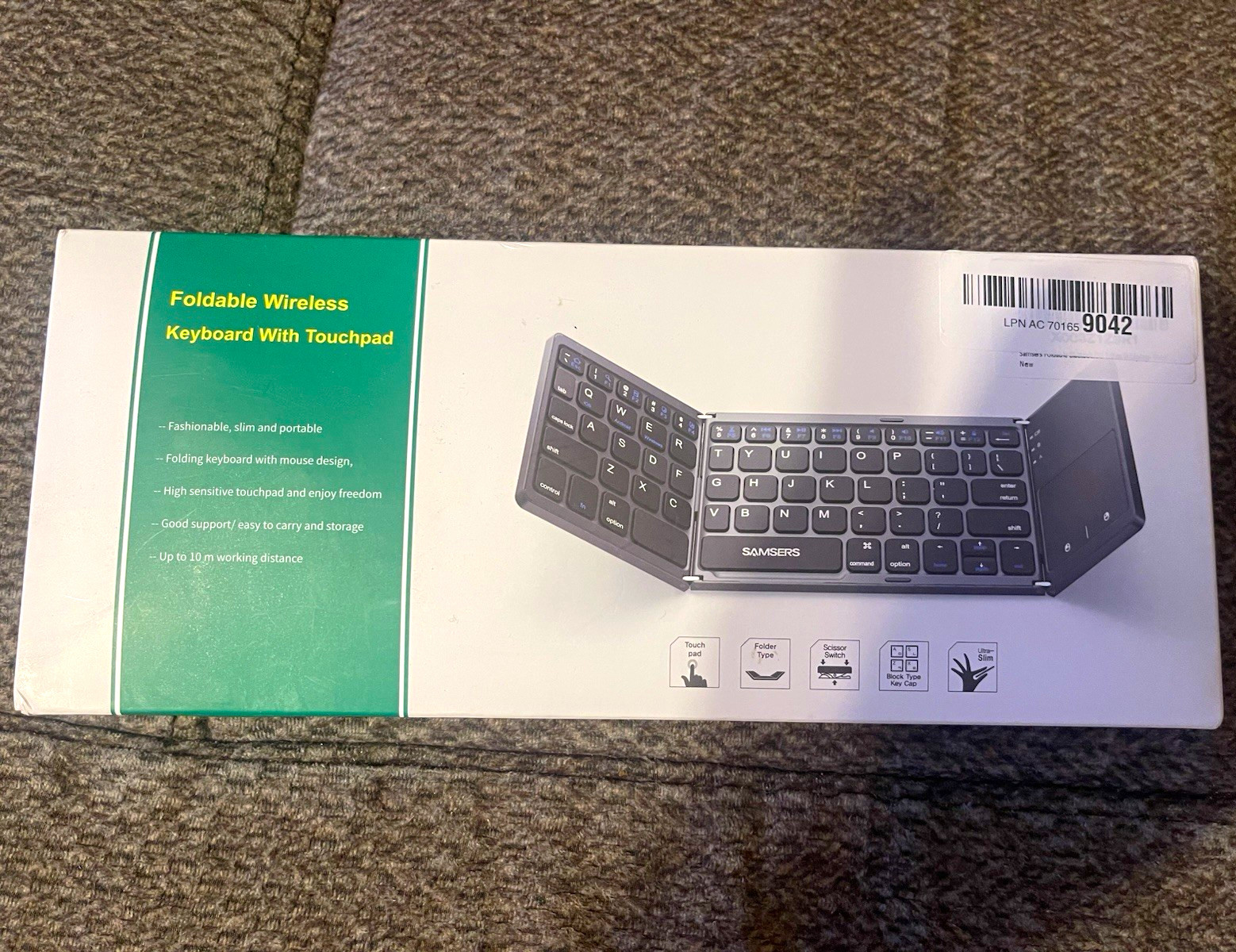SAMSERS Foldable Wireless Bluetooth Keyboard w/ Built-In Touchpad, Black