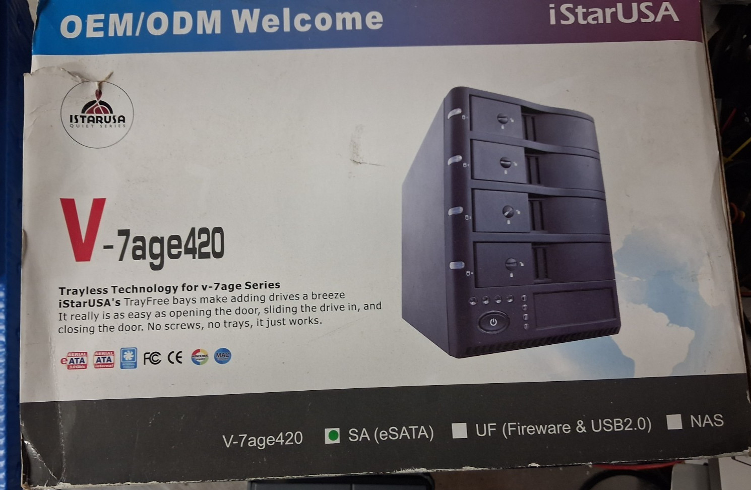 iStarUSA v7AGE420-SA 4-Bay Trayless eSATA RAID Box External Hard Drive Enclosure