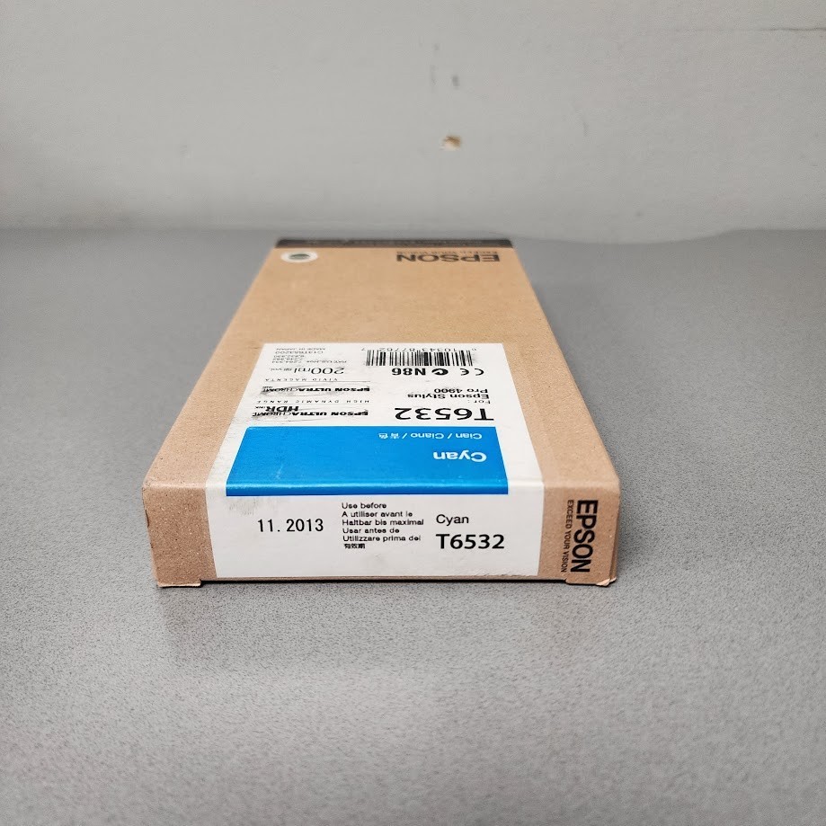 Epson T6532 Cyan UltraChrome HDR Ink Cartridge (Epson T6532 Ink) Exp 2013