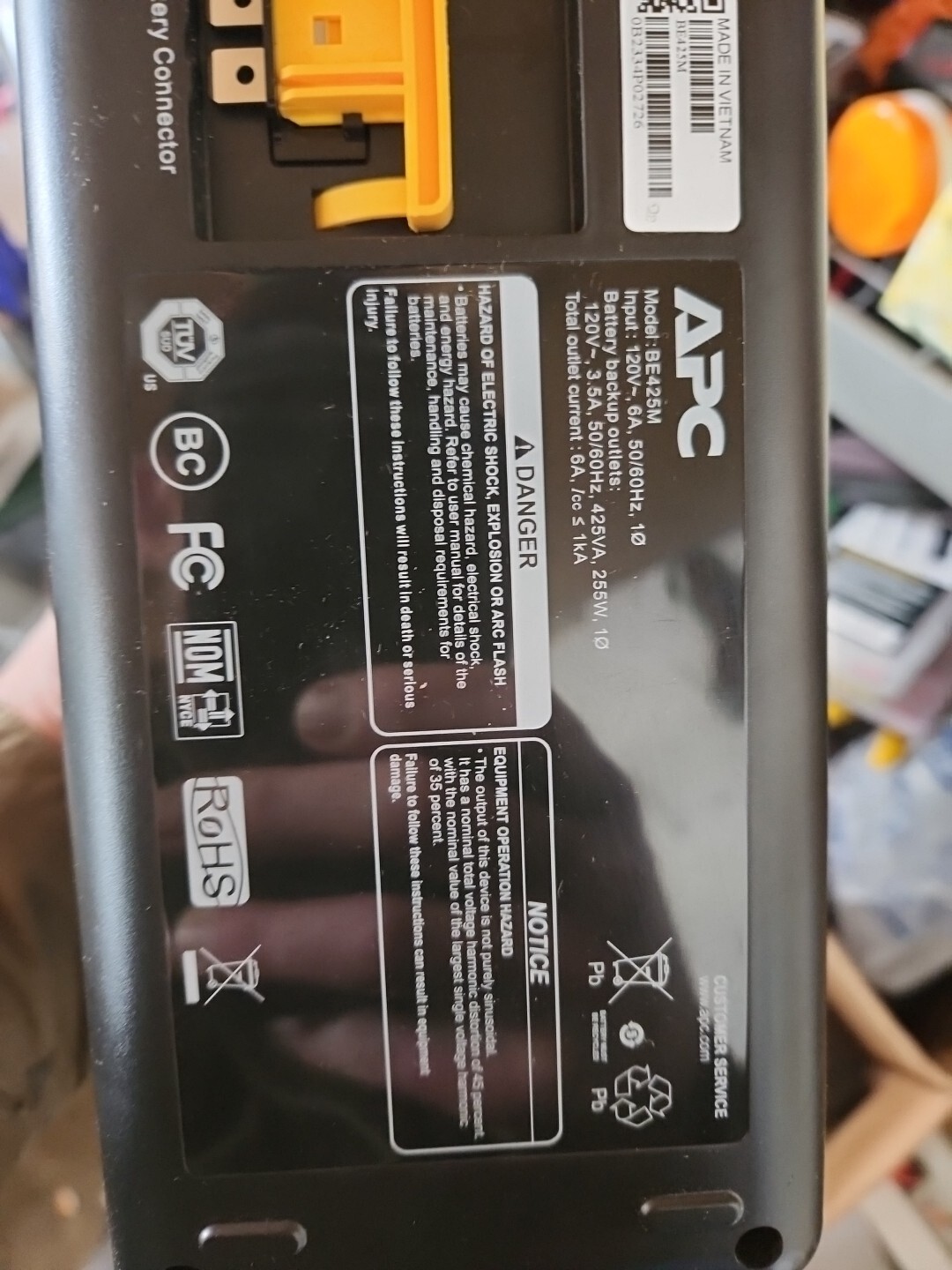 Open Box APC 6 Outlet Battery Back Up & Surge Protector 425VA 255W Model BE425M