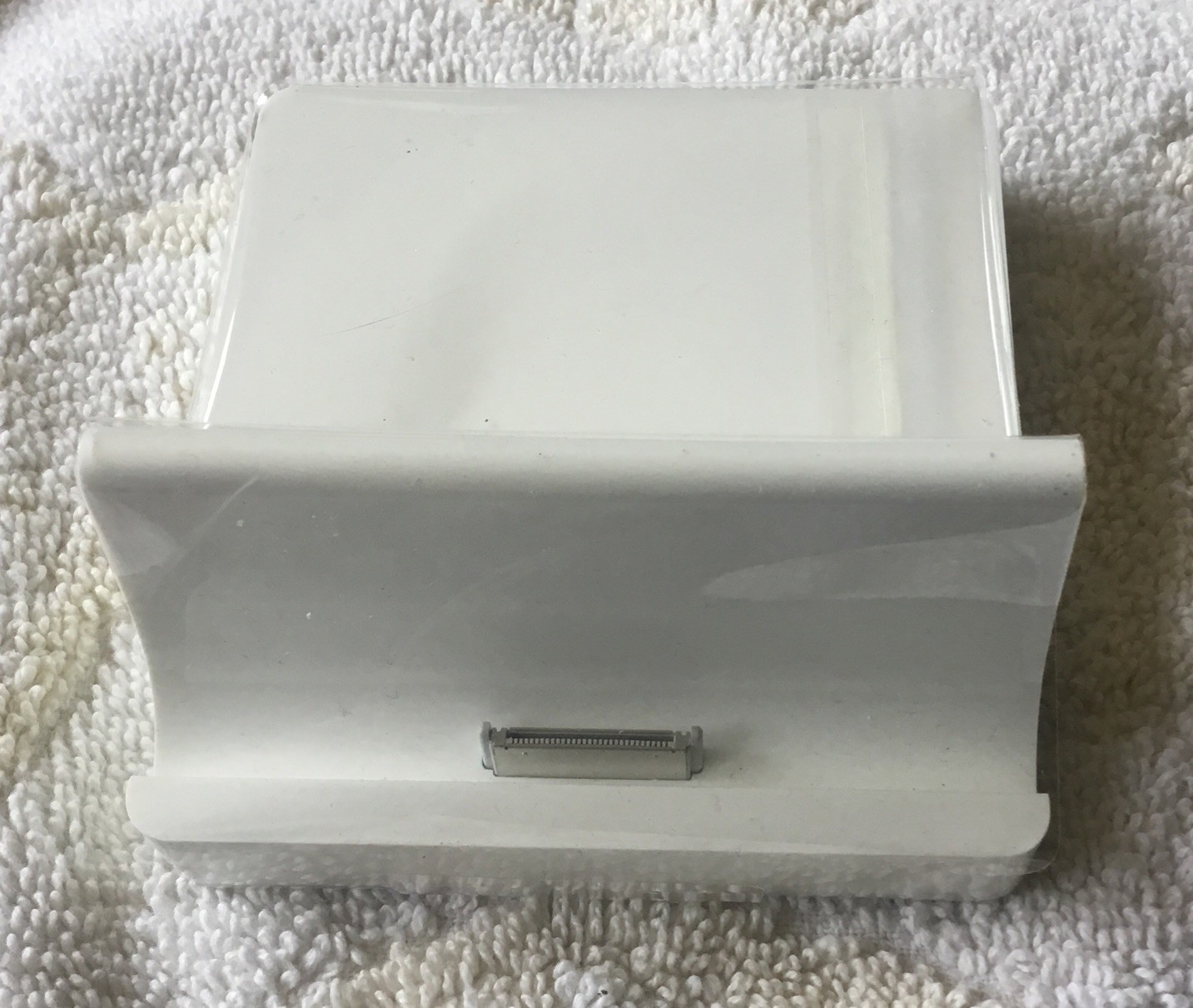 Apple 30-Pin Charging Docking Station A1381 for Apple iPad 1 & 2