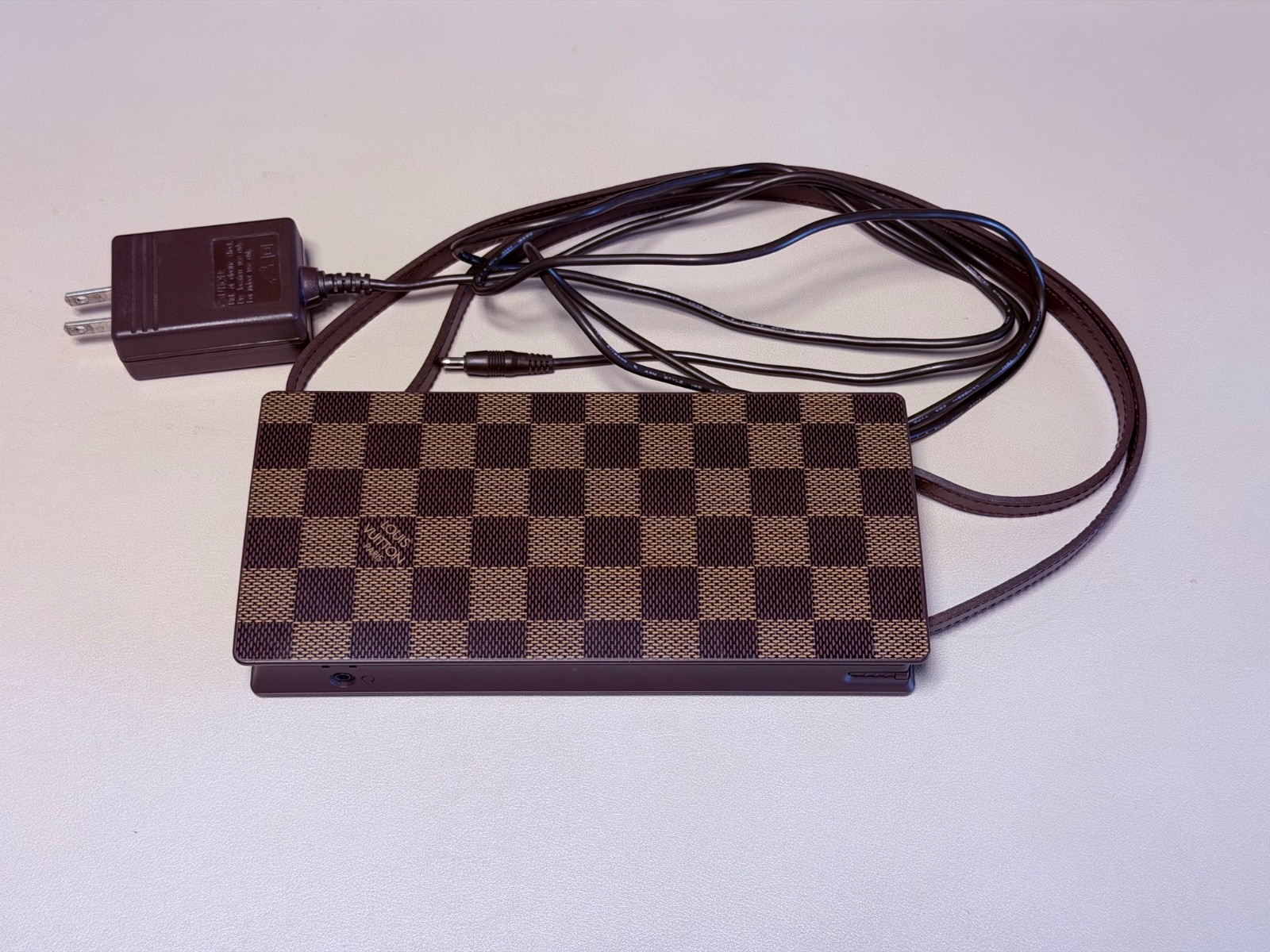 Louis Vuitton Handheld Computer Damier Ebene CELUX VIP 25th Anniversary Edition