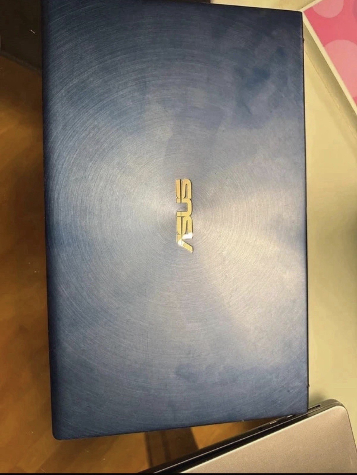 Asus Zenbook 14 UX433FA, 16 Gb Ram, 512 Gb SSD, I7 8th Gen, Intel Uhd Graphics