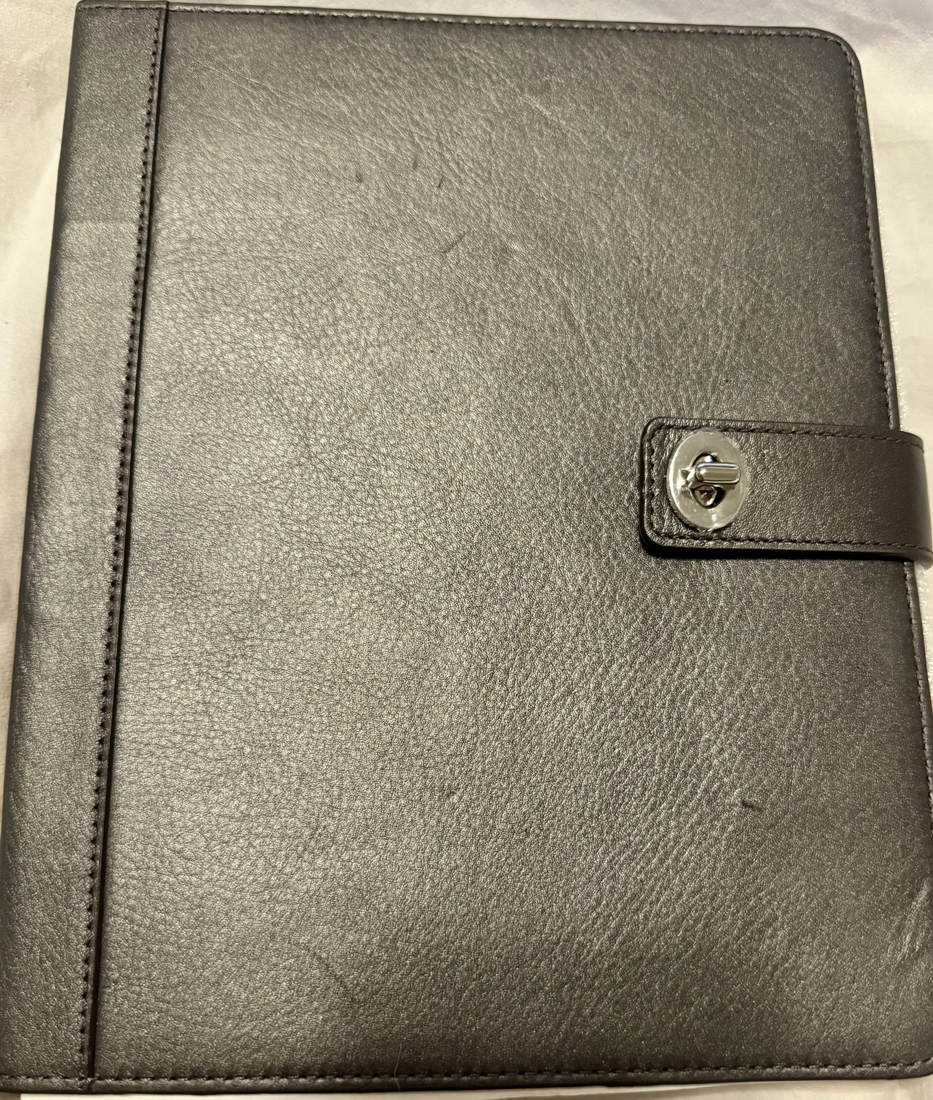 New with Tags Coach CAMPBELL LEATHER TURNLOCK IPAD CASE F66788 Below $198 Retail