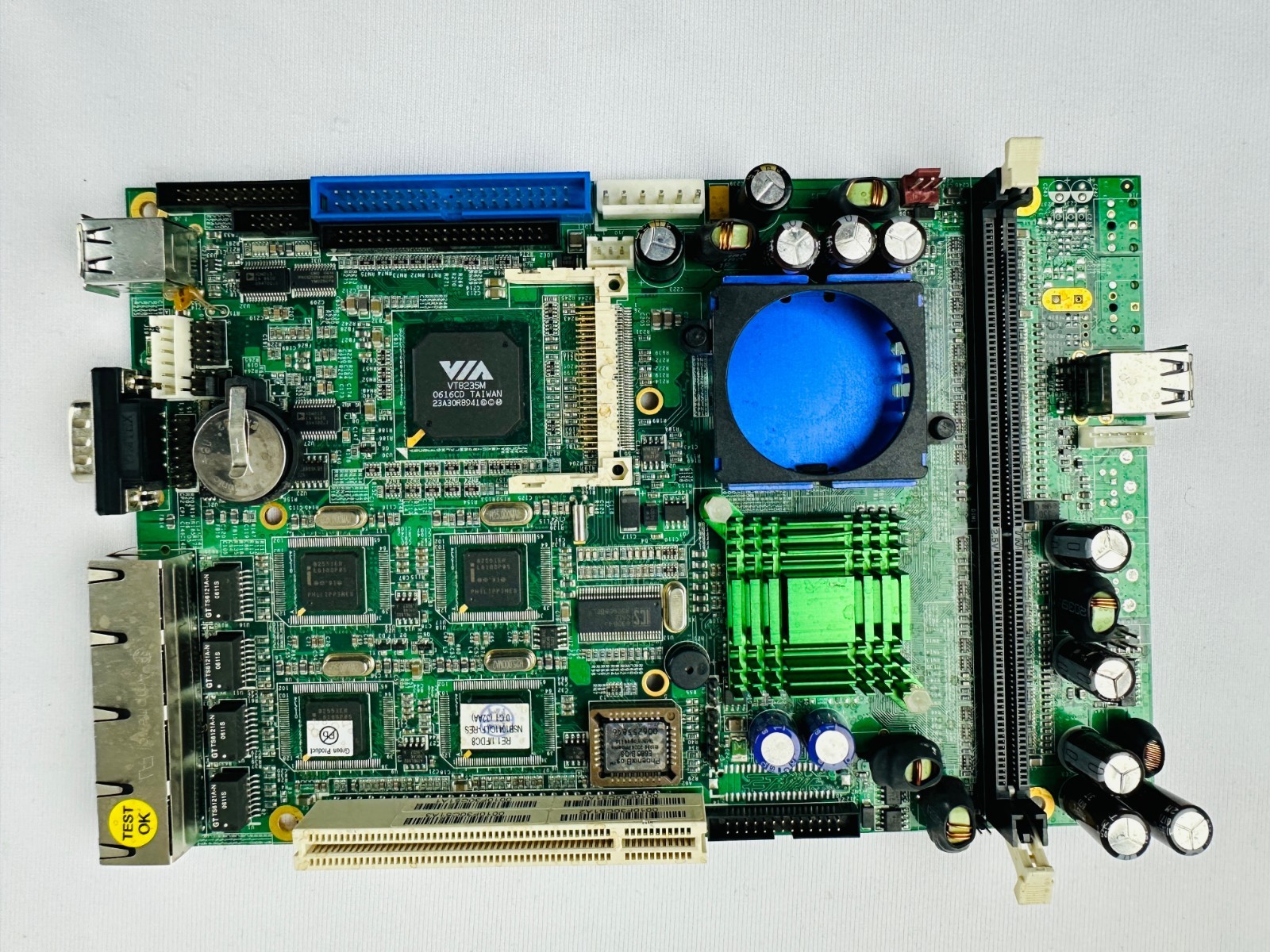Nexcom EBC565 (LF) REV C2 4BE00565C3X0 CPU Board