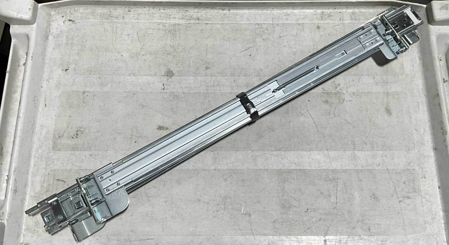 LOT OF 2 24V27 Dell Sliding Rail Kit - R550