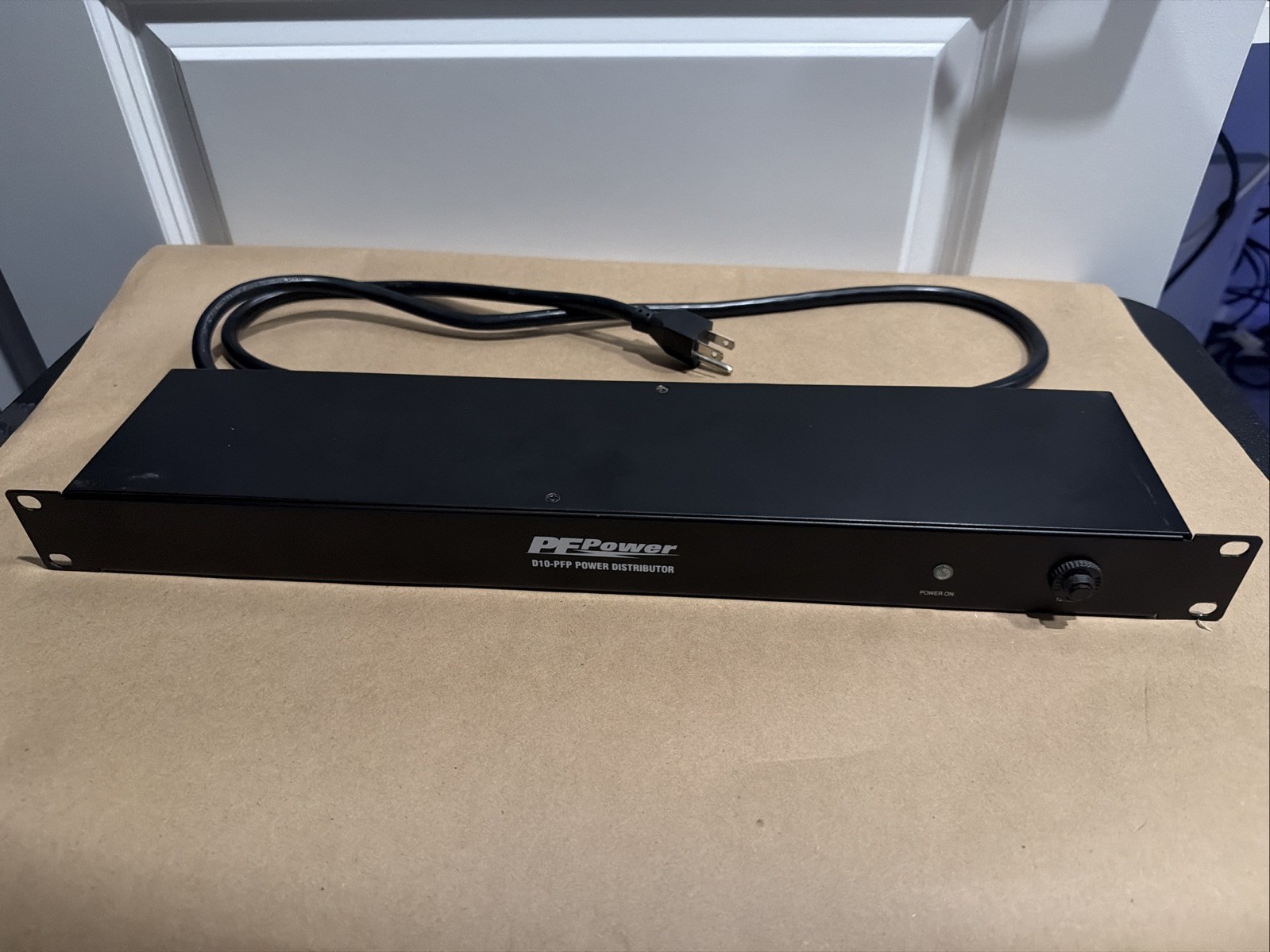 PF Power D10-PFP 10-Outlet Rackmount Power Distributor - Used, Working, No Box