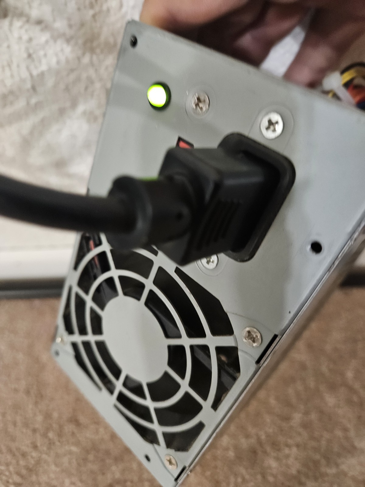 Delta Electronics DPS-200PB-135 A computer power supply unit (PSU) Tested 