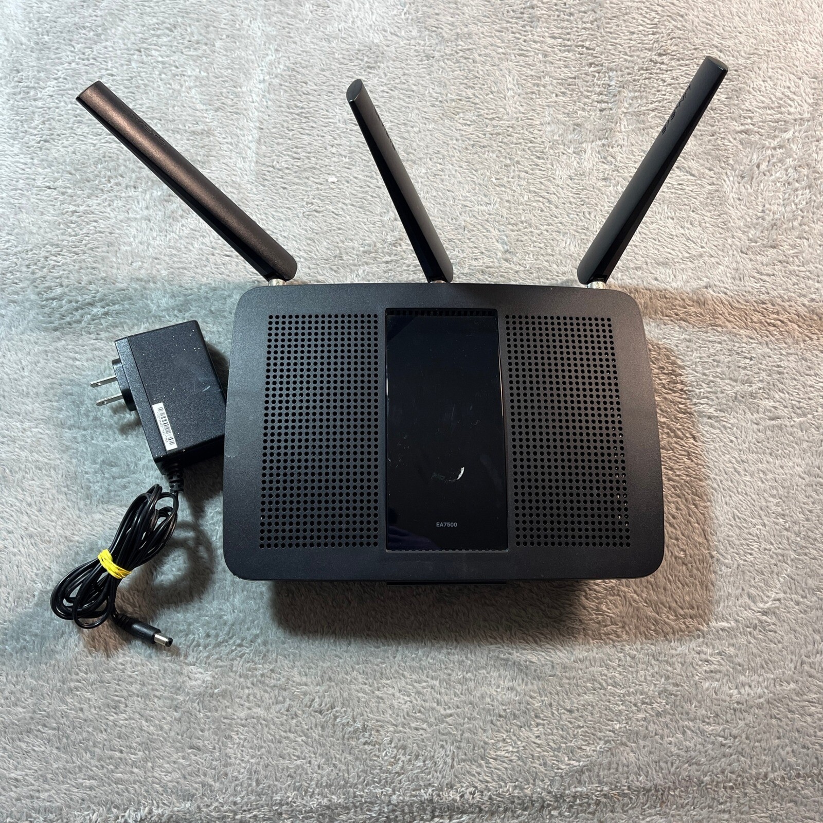 Linksys EA7500 V2 AC1900 WiFi Wireless Router Dual-Band Gigabit MU-MIMO