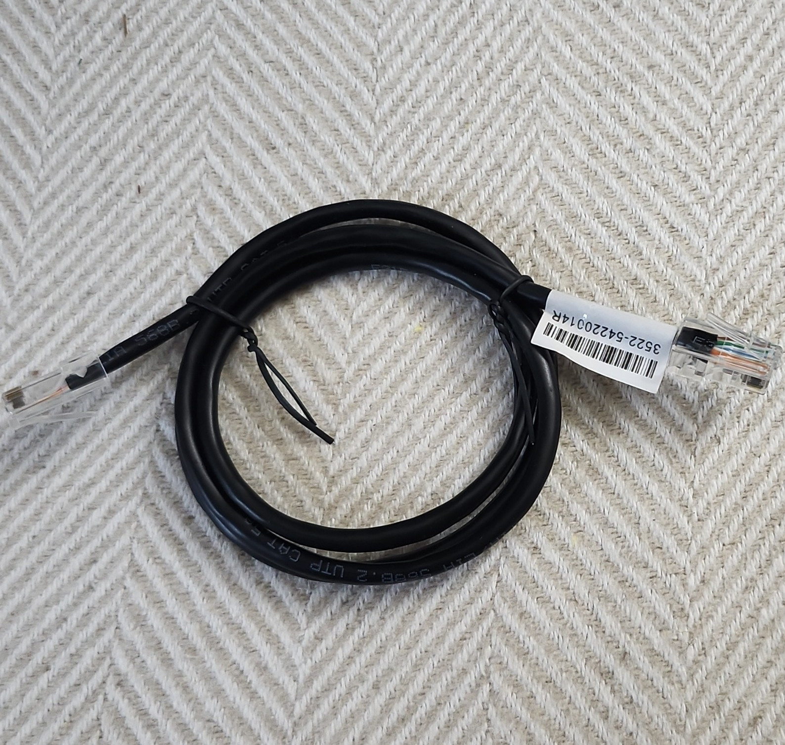 Black RJ-45 to RJ-45 Ethernet Cable UTP, 1-4 ft (MPN 3522-54220014R)