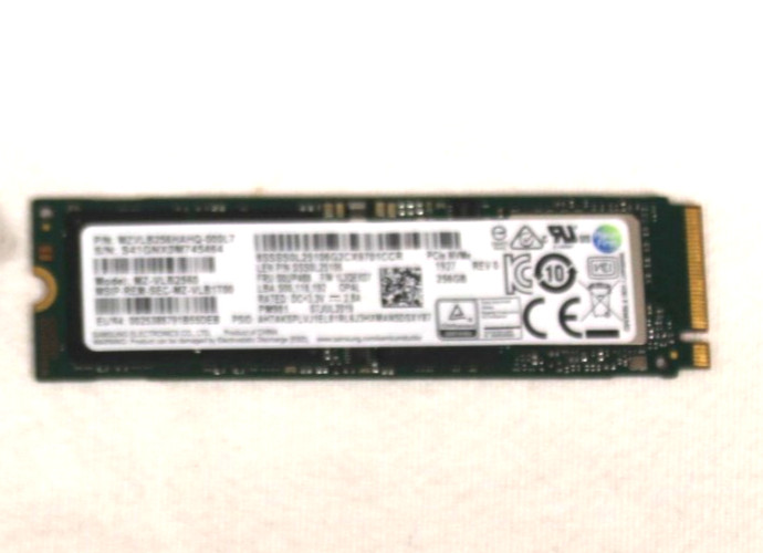 Samsung MZ-VLB2560 PM981 256GB m.2 PCIe NVMe SSD LENOVO FRU 00UP488