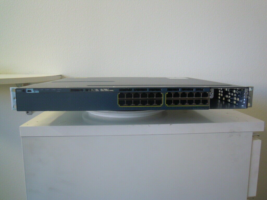 Cisco Catalyst WS-C3560X-24P-S 24-Ports Rack-Mountable Switch Managed