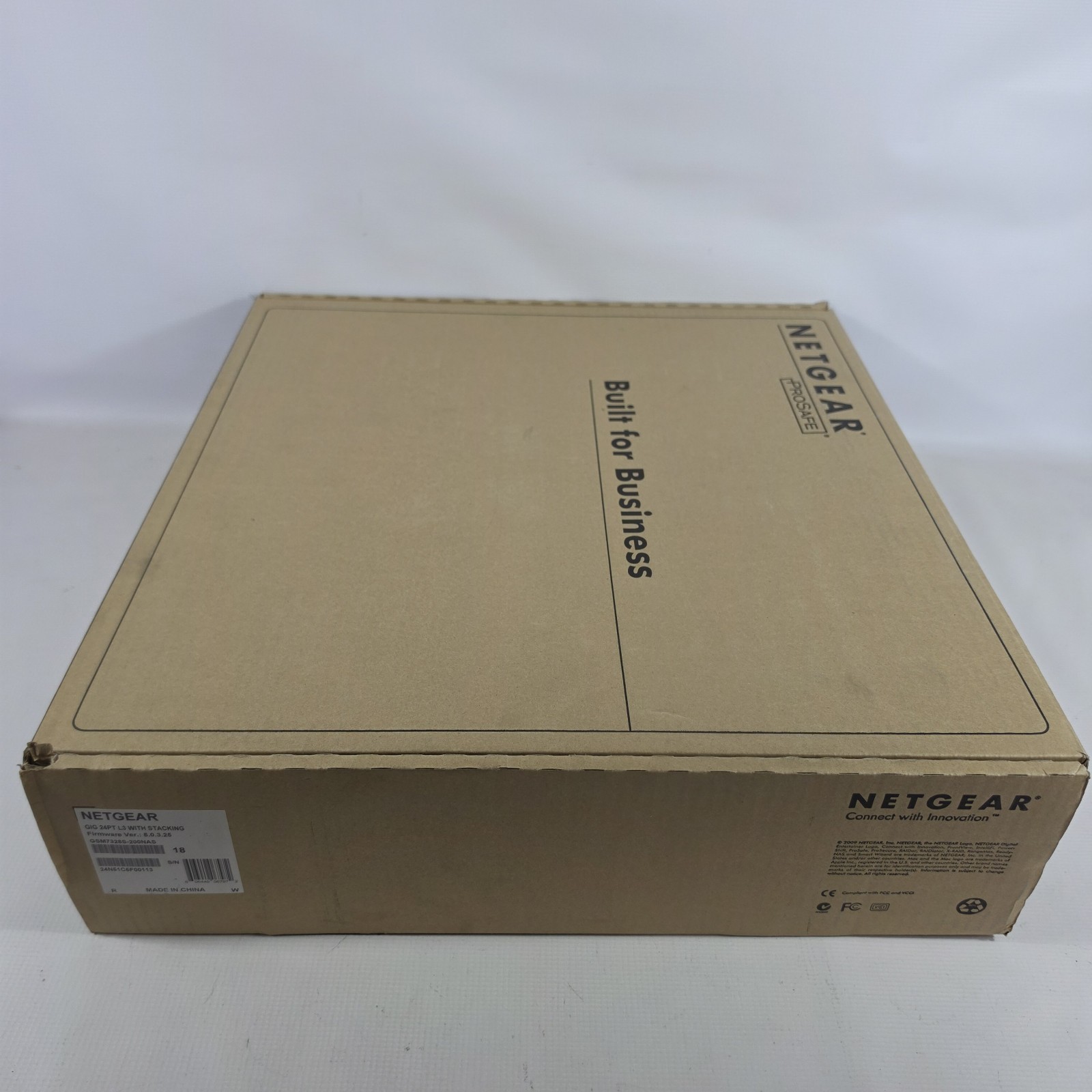 Netgear ProSafe GSM7328S-200NAS 24 Port Gigabit Layer 3 Managed Ethernet Switch