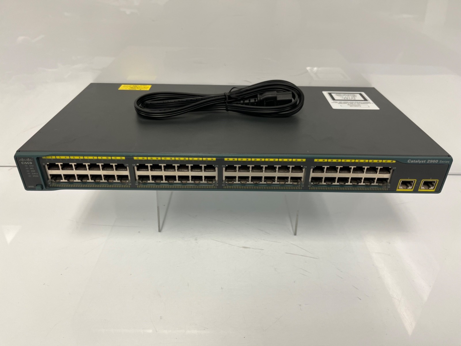 CISCO Catalyst 2960 Series V10 - 48-Port Ethernet Switch #1