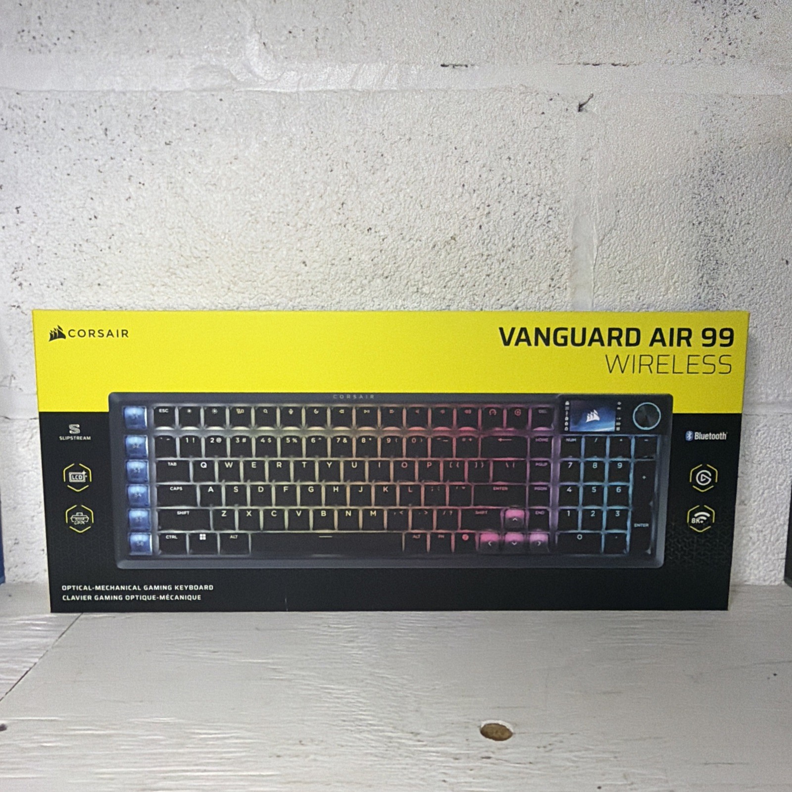 CORSAIR VANGUARD AIR 99 WIRELESS Optical-Mechanical Gaming Keyboard