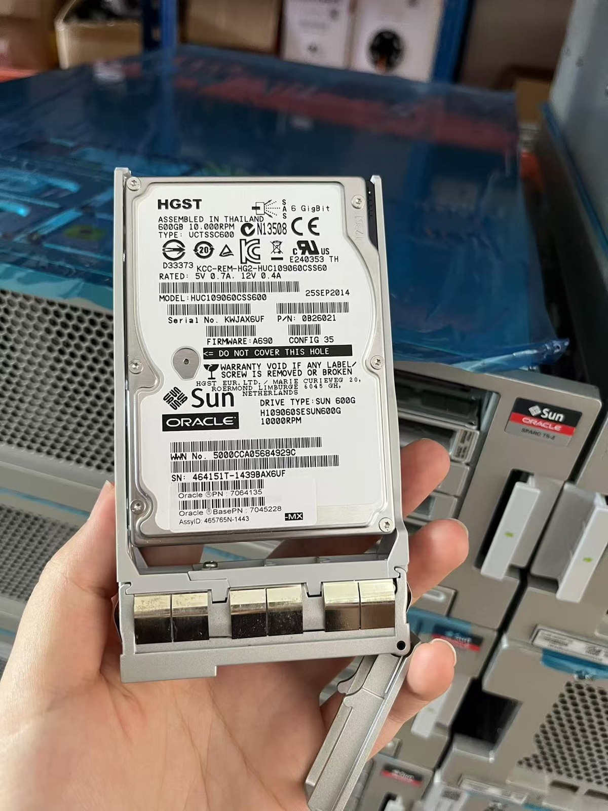 SUN HGST 542-0287-01 7045228 HUC106060CSS600 600GB 10K 6G 2.5" SAS Hard Drive