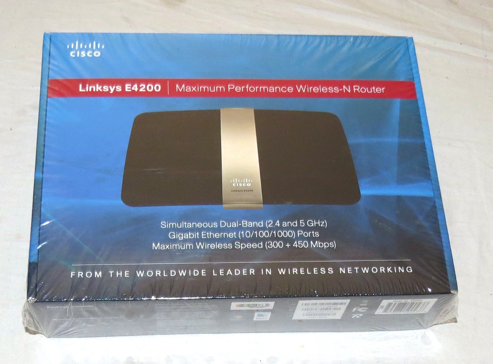 CISCO Linksys E4200 Maximum Performance Wireless N-Router NEW - Sealed