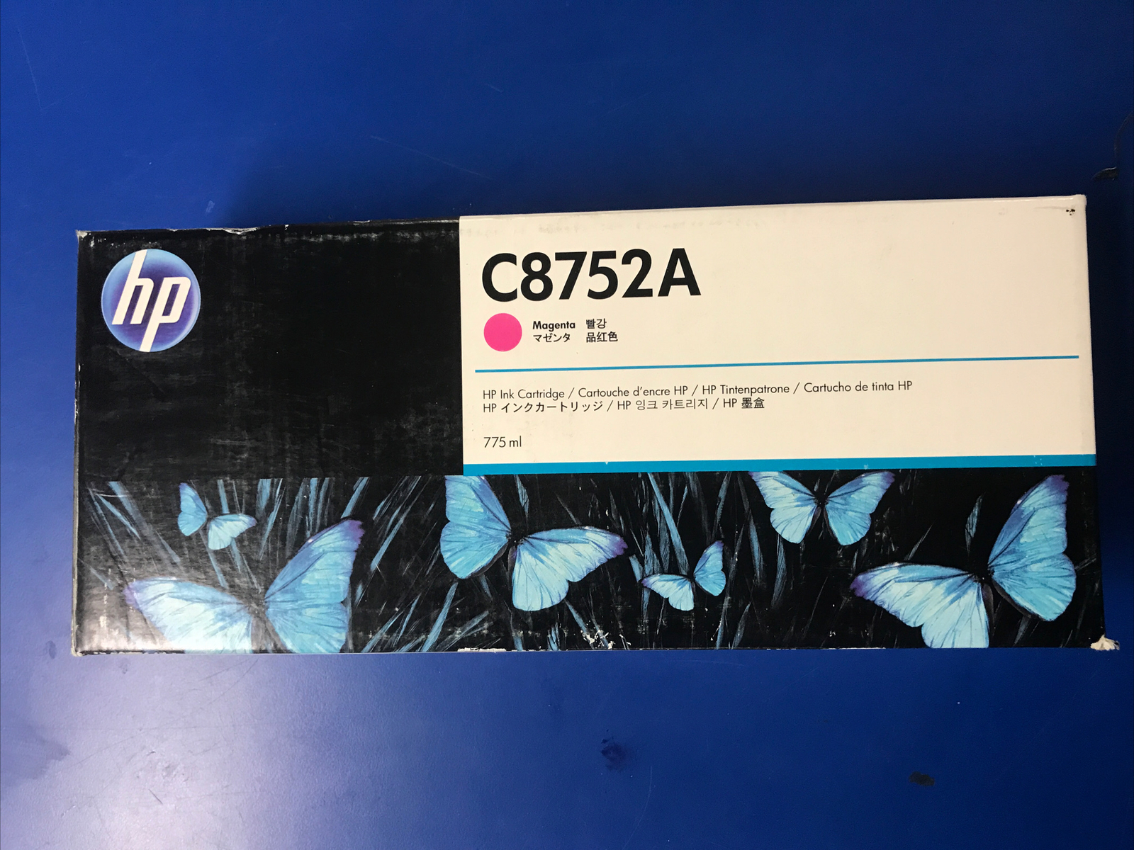 Genuine HP C8752A Magenta 775ml Ink Cartridge (C8752A) HP CM8050 CM8060