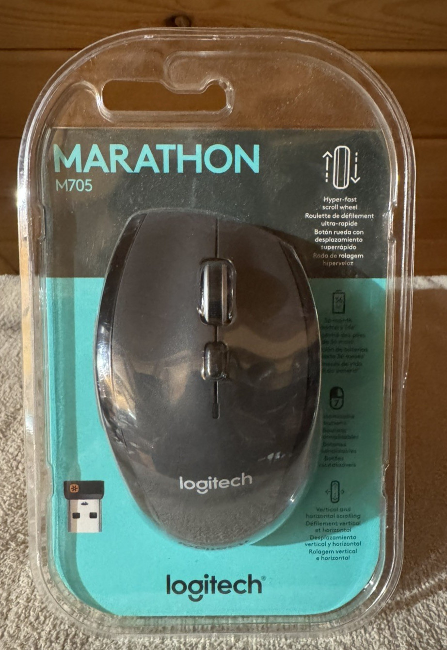 LOGITECH MARATHON WIRELESS M705  M0USE NEW IN  PACKAGE FACTORY SEALED