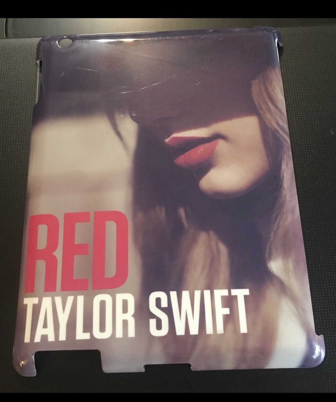 TAYLOR SWIFT~RED Ipad Case