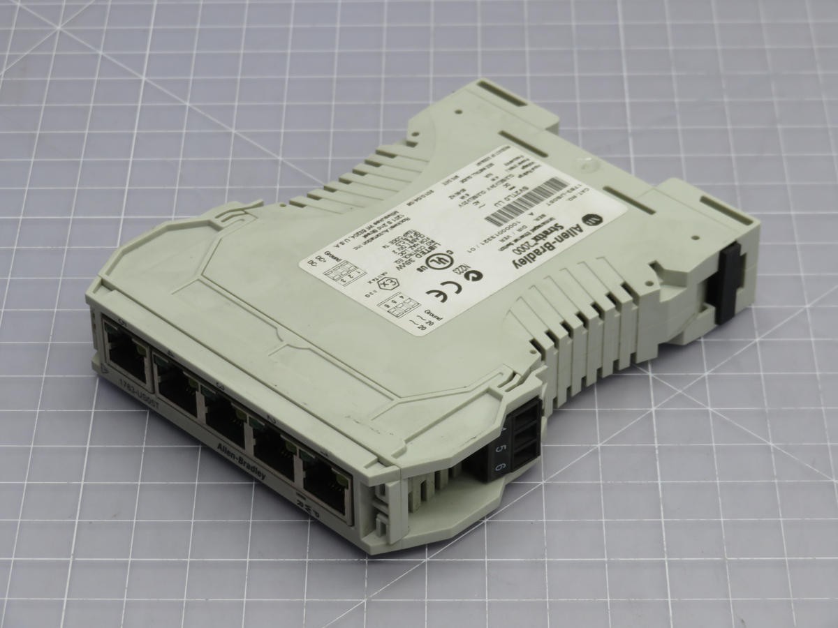 ALLEN BRADLEY 1783-US05T STRATIX2000 UNMANAGED ETHERNET SWITCH T214667