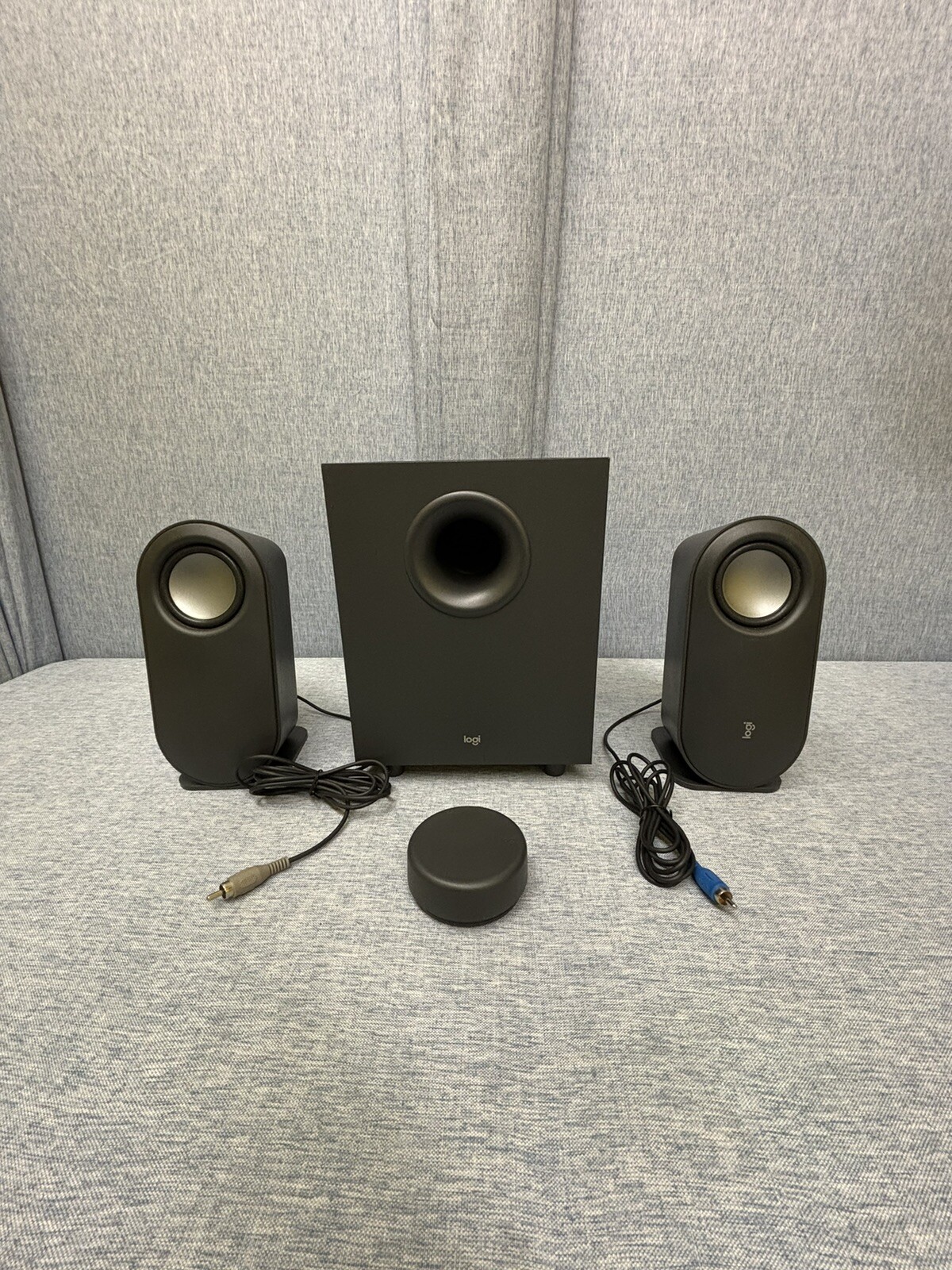 Logitech Z407 Bluetooth Computer Speakers with Subwoofer and Wireless Control