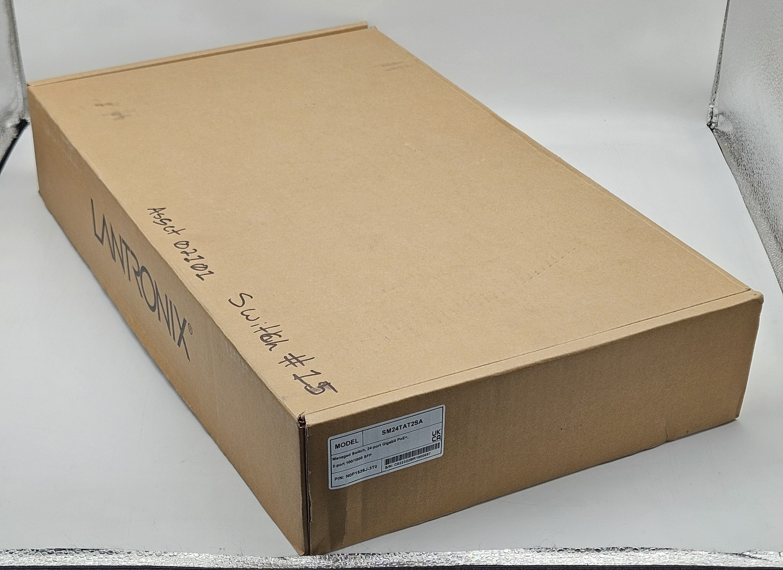 Lantronix 24-Port GbE PoE & 2-Port SFP+ Web Managed Network Switch SM24TAT2SA