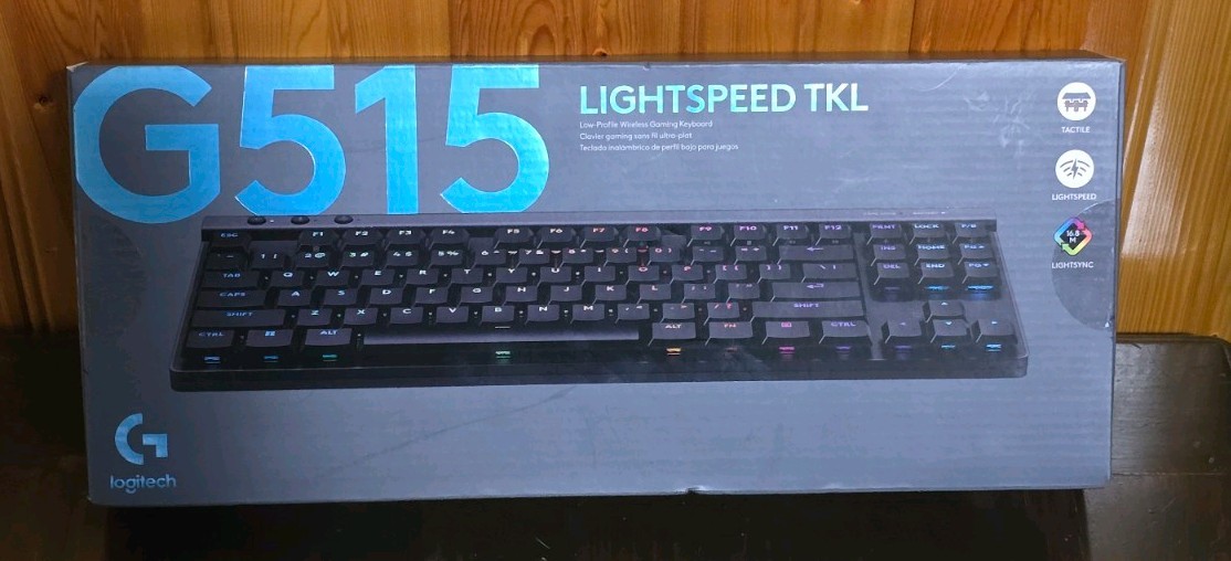 New Sealed Logitech G515 Lightspeed TKL Wireless Gaming Keyboard. 