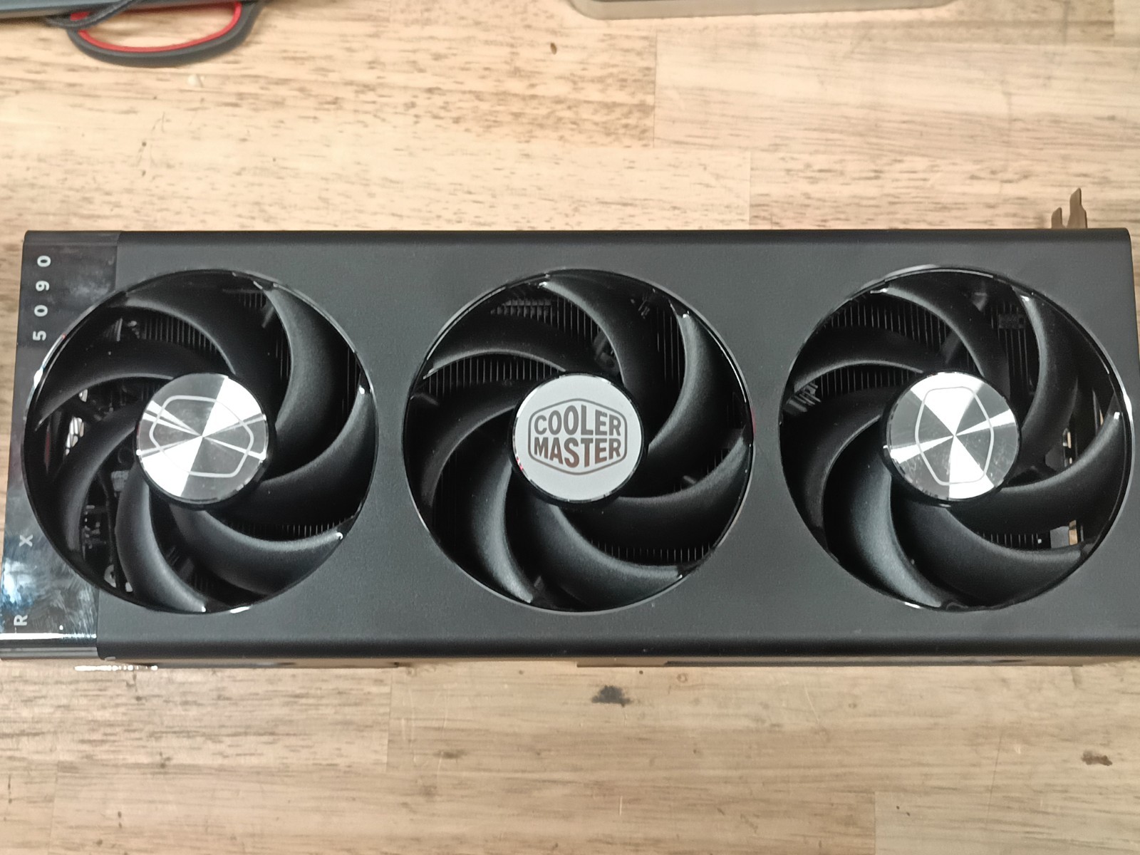 Cooler Master/ Asus rtx 5090