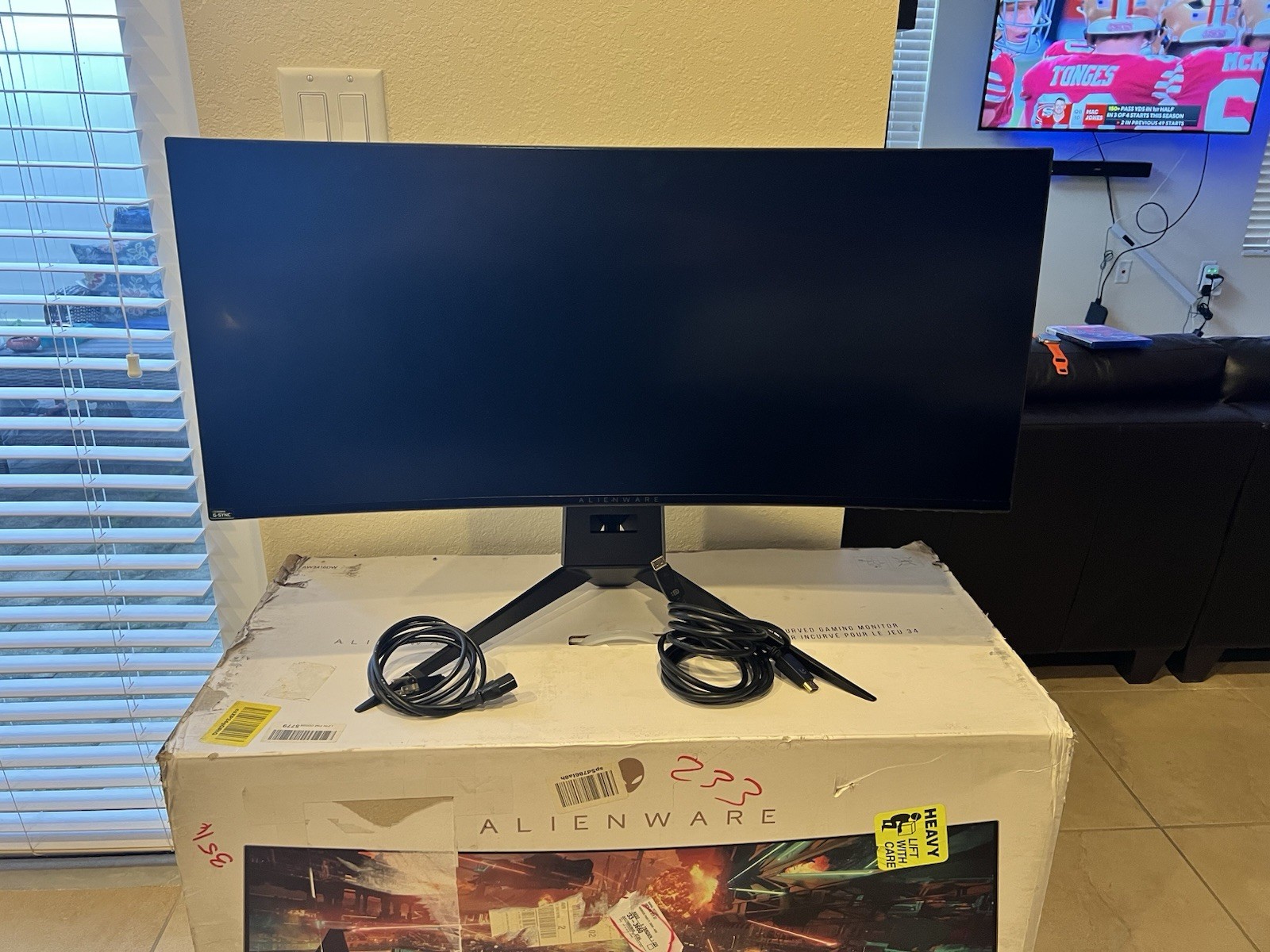 Alienware AW3418DW 34” Curved UltraWide QHD Gaming Monitor 120Hz G-Sync