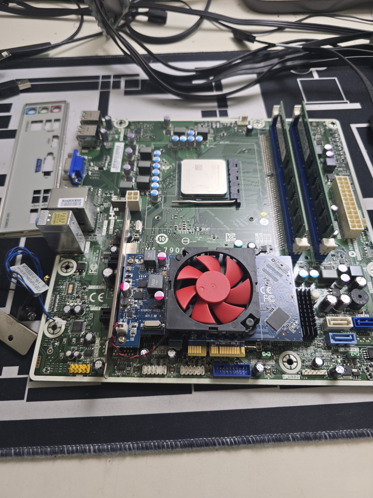 HP MS-7906 VER:2.6 Motherboard + AMD A10 8700 + 16 Gb Ddr3 READ