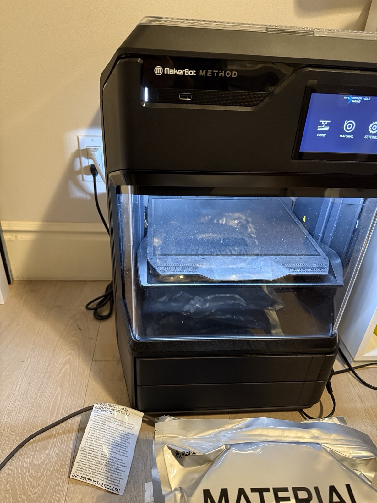 MakerBot METHOD 3D Printer w  Extruders and Filament Model 900-0001A Read Detail
