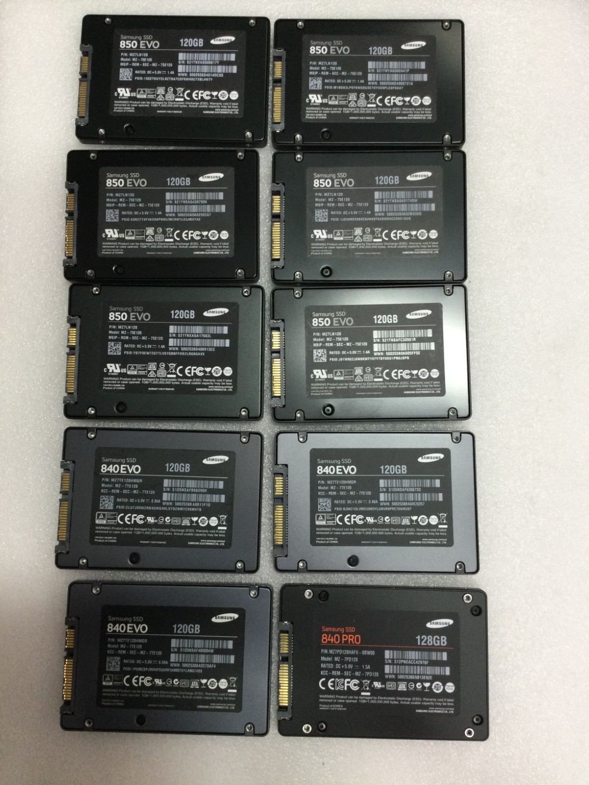Samsung 120GB 840 EVO I 840PRO SSD-(Mixed lot of 10)