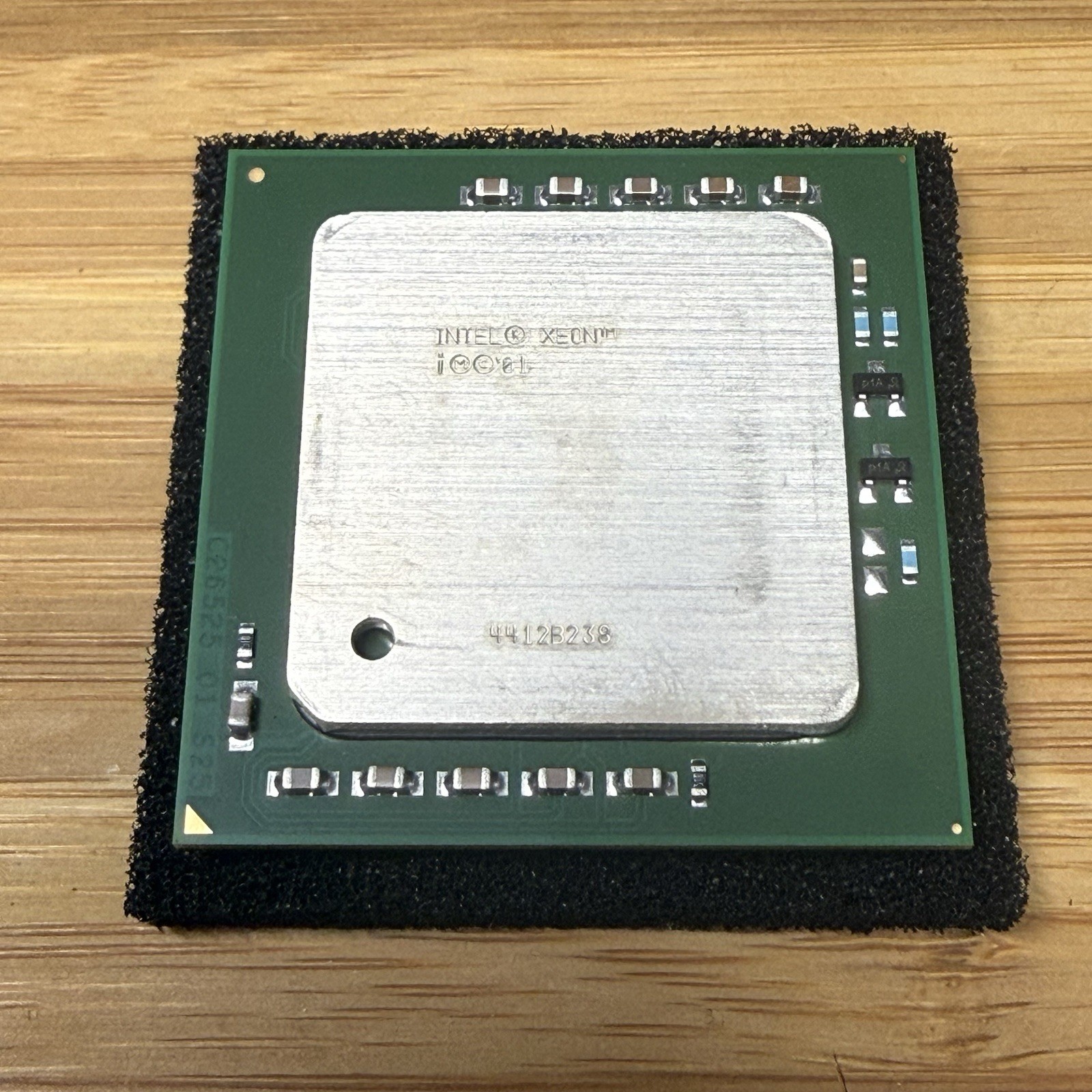 Intel Xeon SL7D4 3.0GHz Socket 604 CPU 512KB Cache 533MHz FSB New