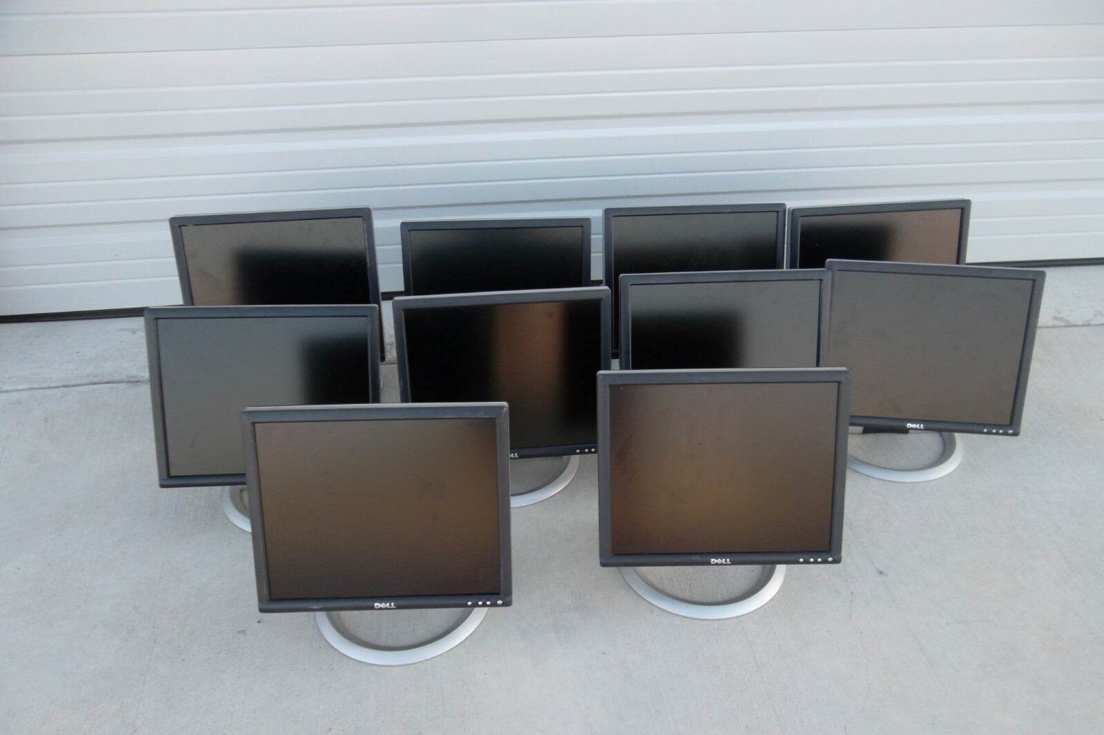 LOT-10 Dell 17" LCD Monitor VGA DVI w/4-Port USB Hub 1706FP 1703FP 1704FP 1705FP